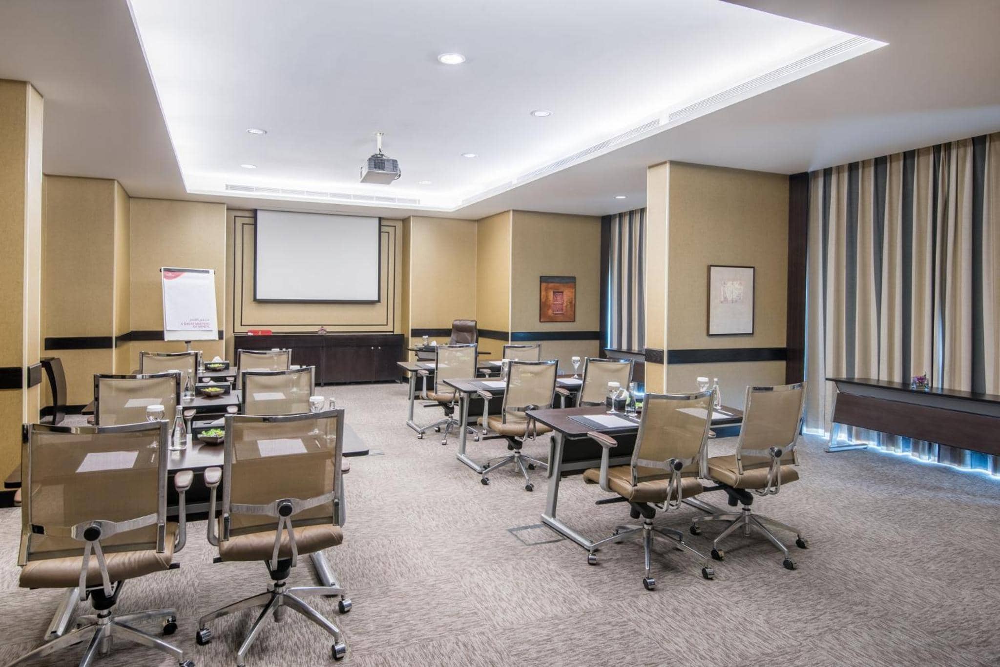 Swissotel Jeddah Al Hamra — 5
