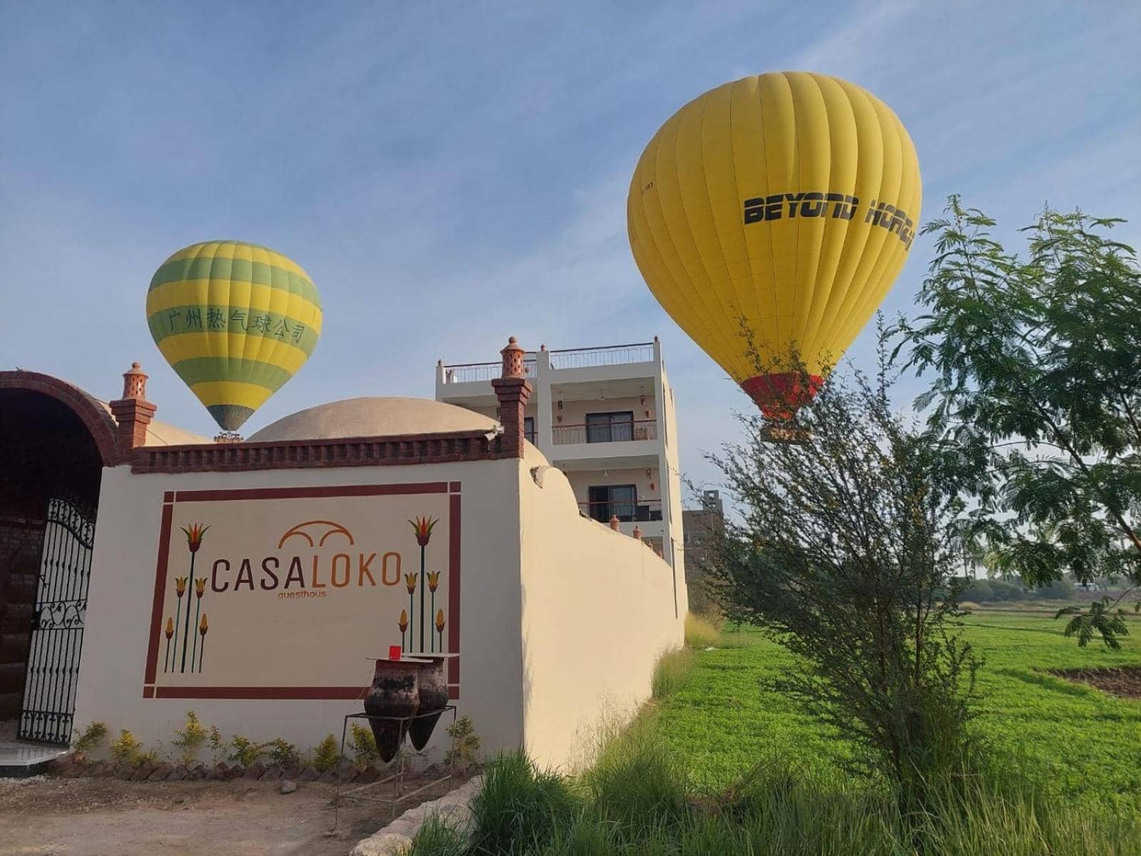 CASA LOKO Guest House — 2