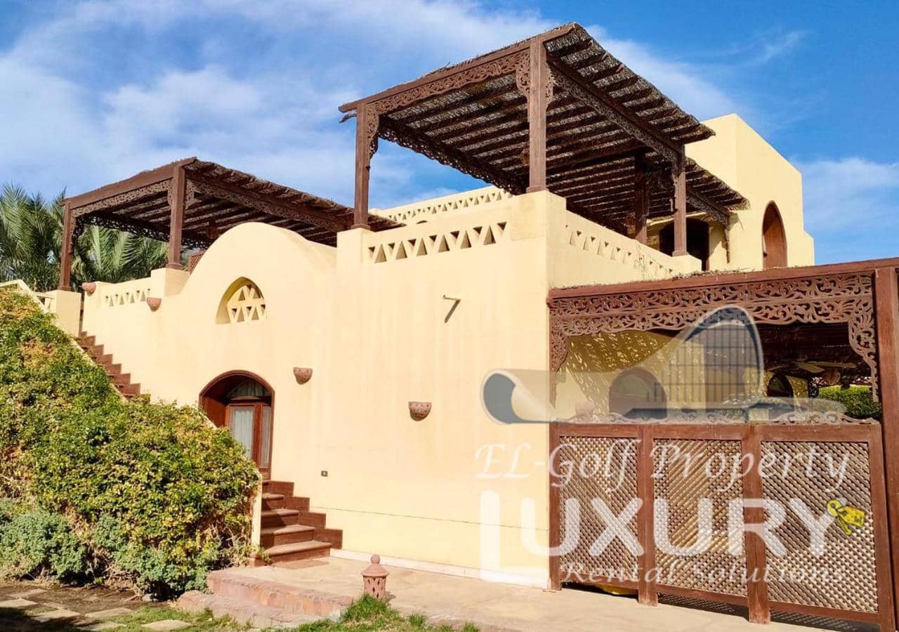 Villa 4 Bed Rooms-North Golf-GN24 — 2