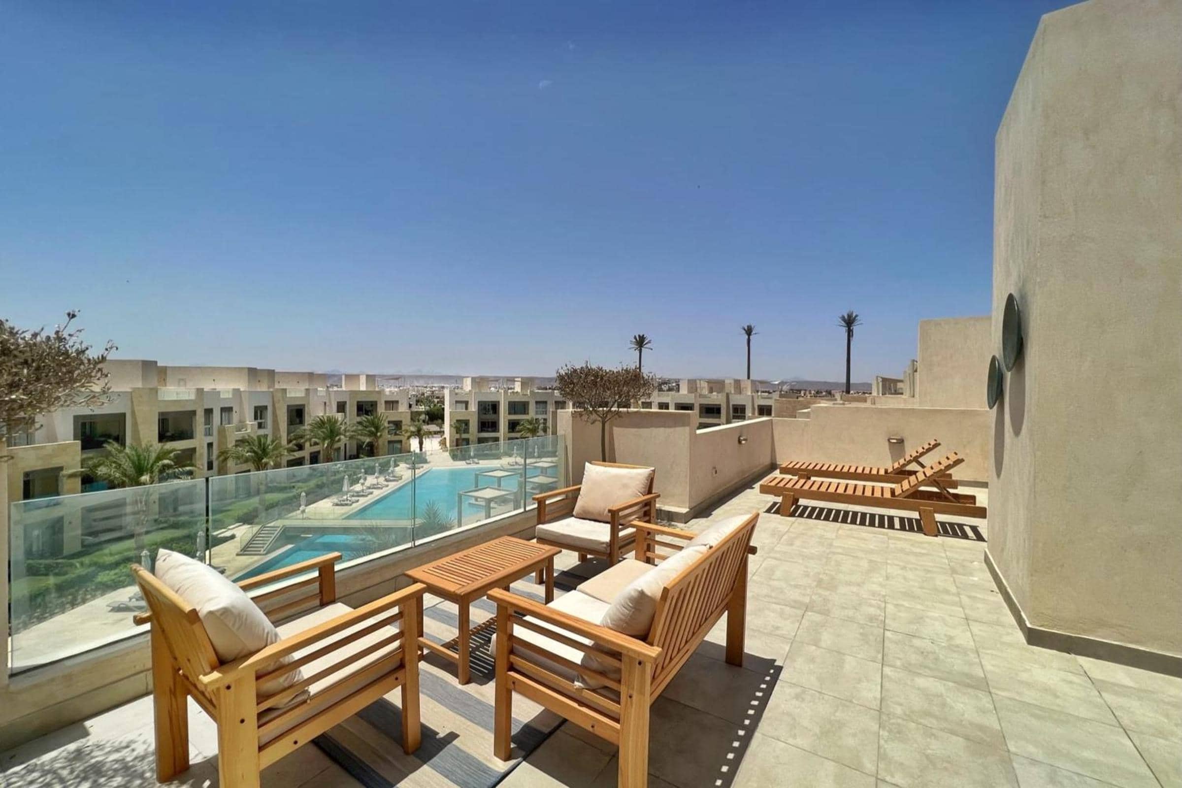 Radiant & Ravishing 2 BDR Mangroovy Free Beach & Pool Access — 4