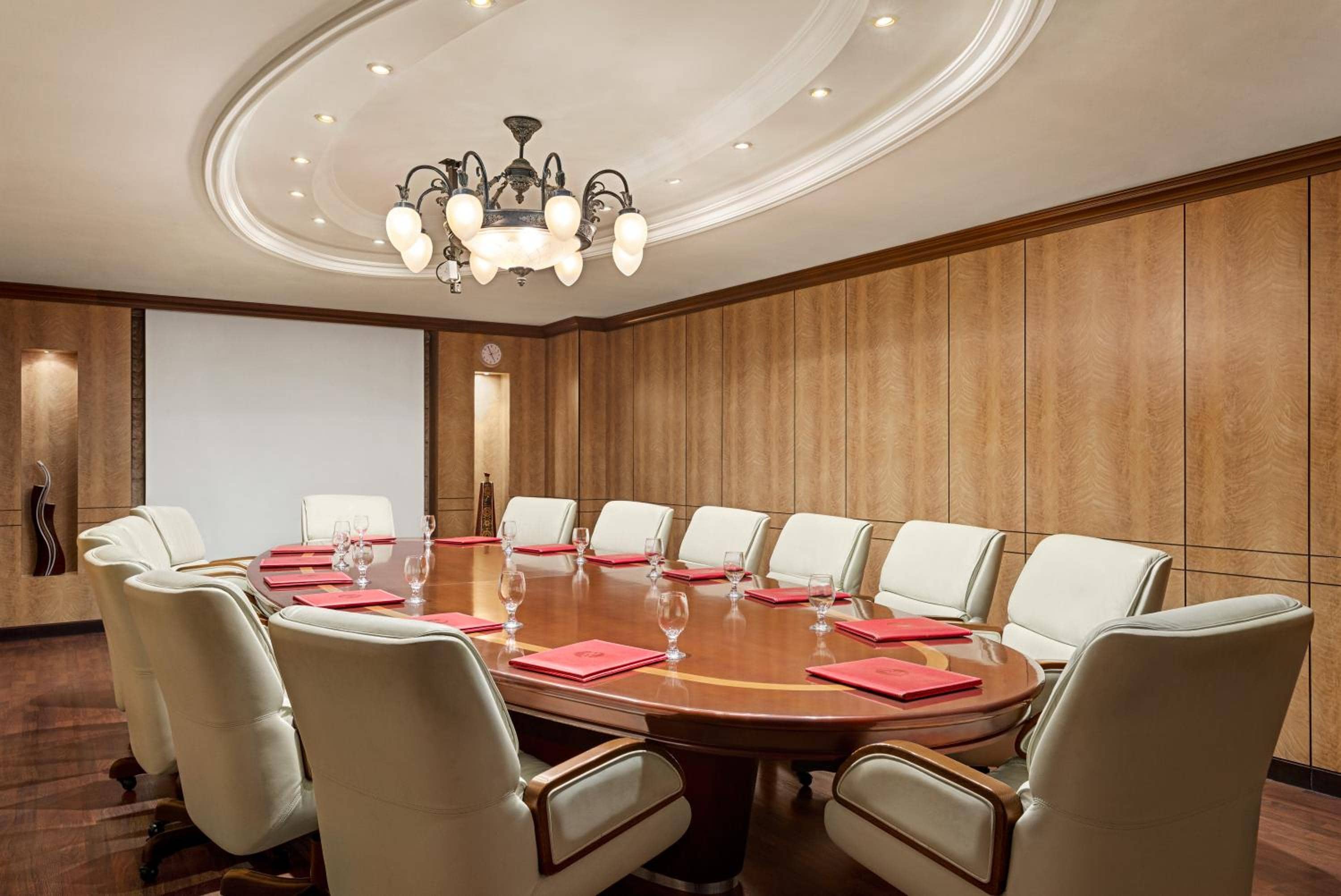 Eastyard Dammam Hotel — 3