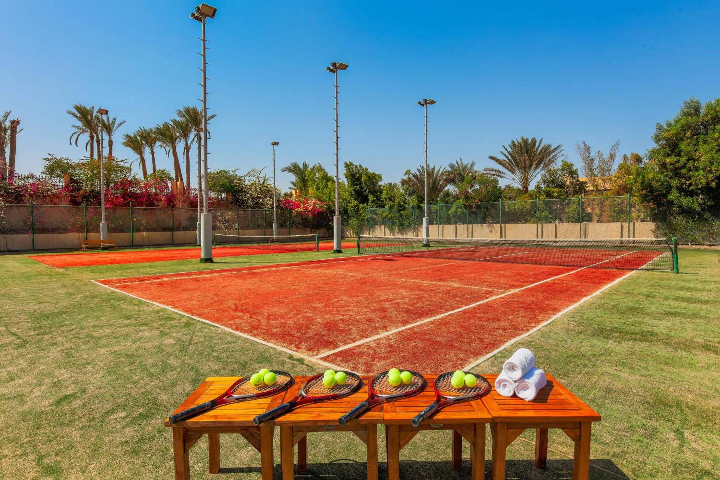 Cleopatra Luxury Resort Sharm El Sheikh — 5