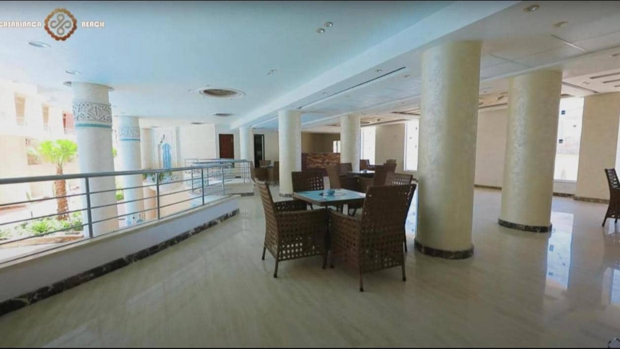 Casablanca beach resort, first line, with private beach and swimming pools,hurghada — 3