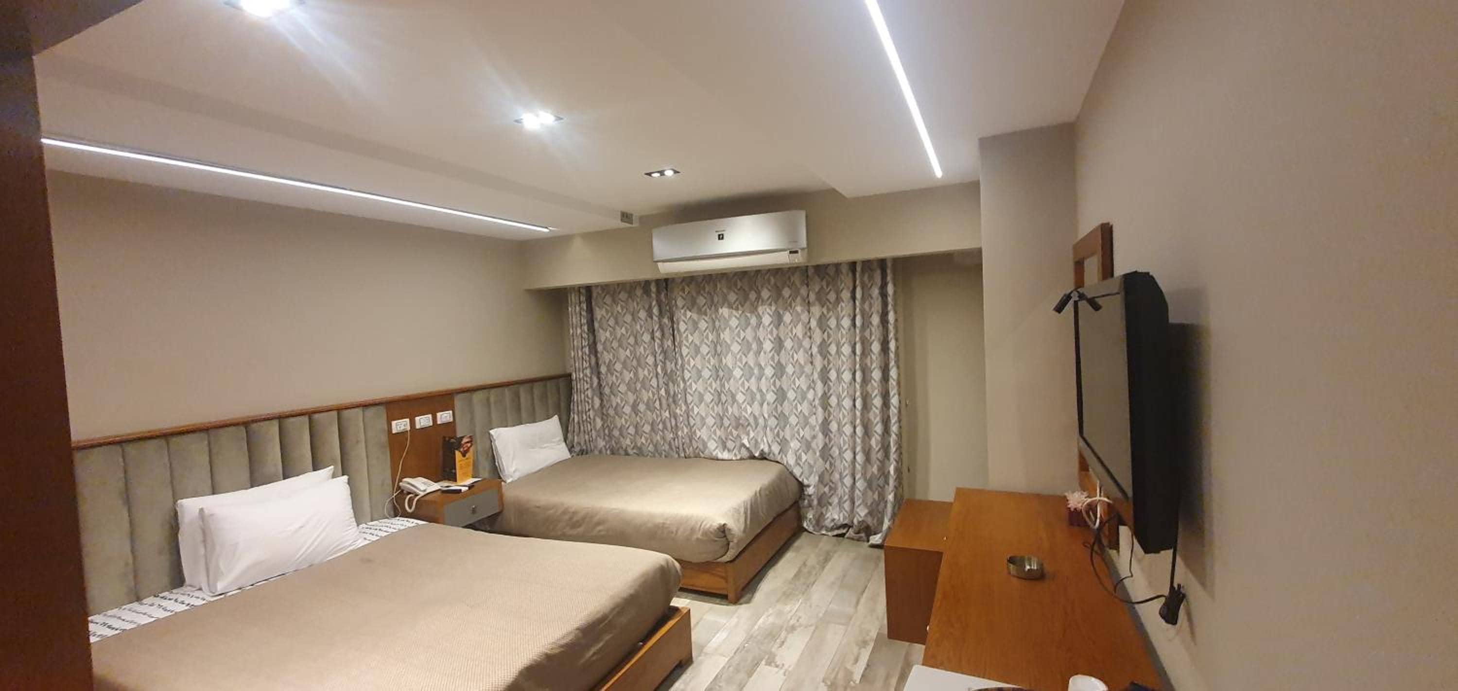 Garden City Plaza Hotel — 3