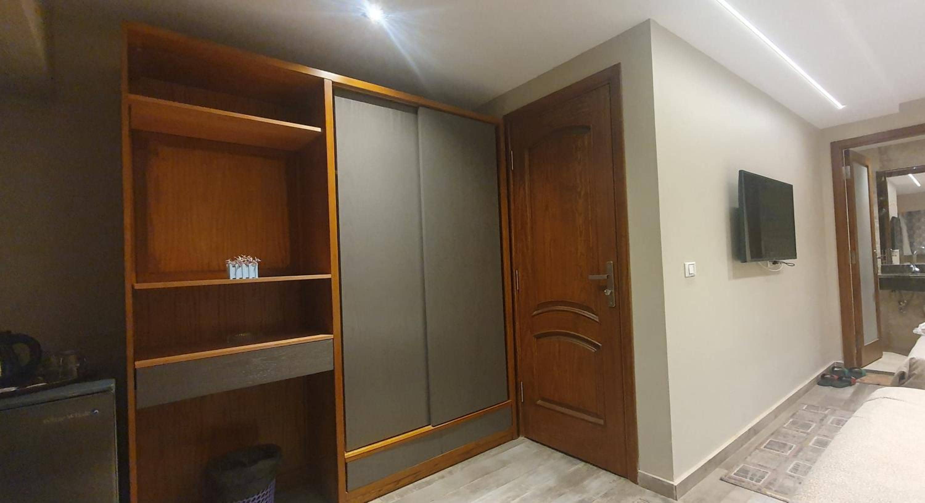 Garden City Plaza Hotel — 2
