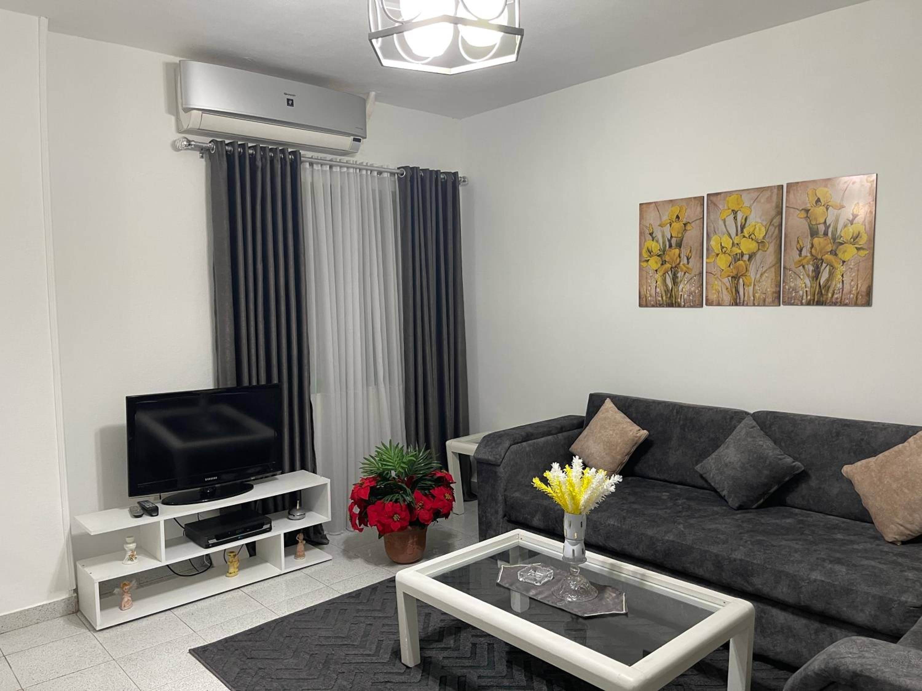 City Center Apartment - Neama Bay — 3