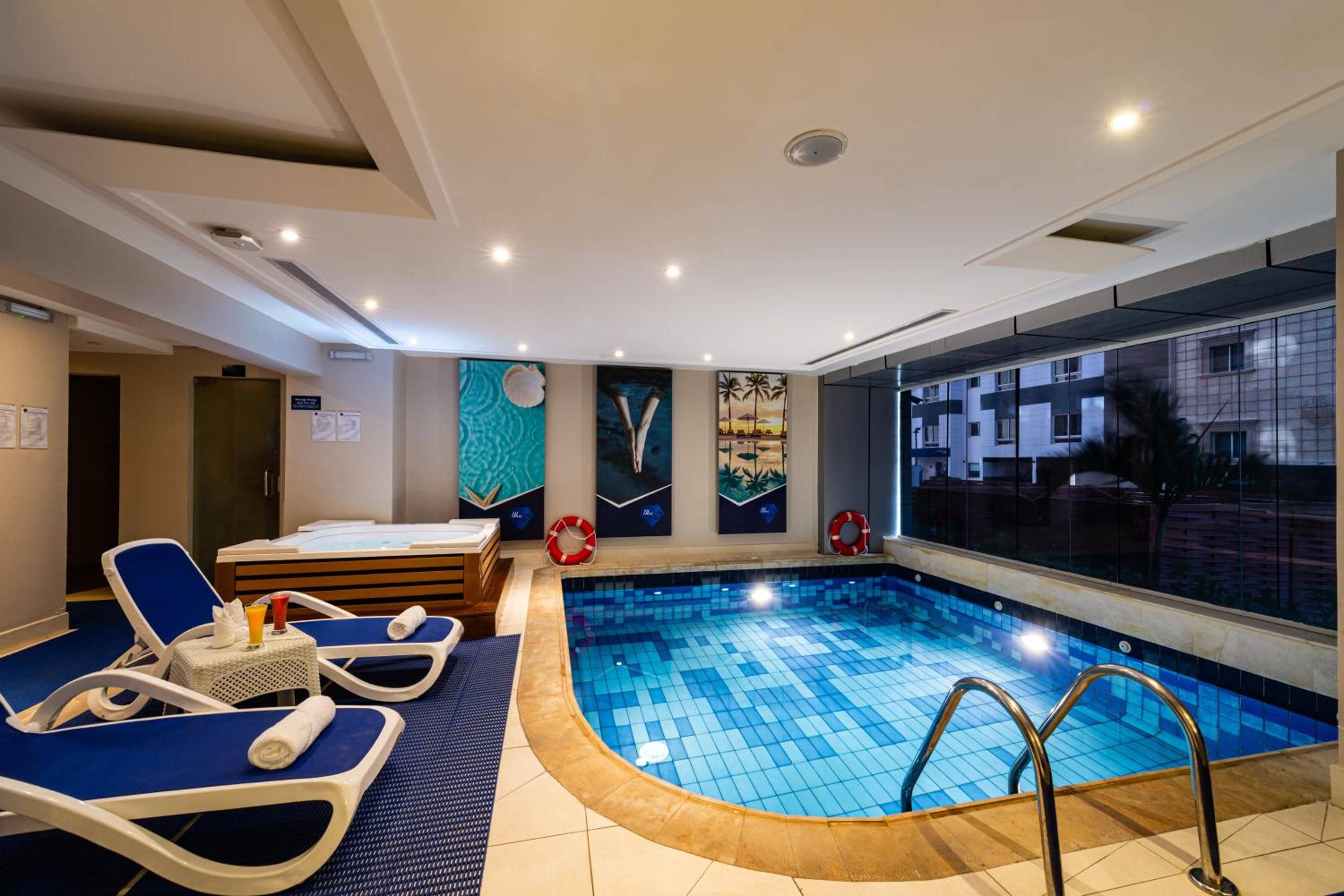 Blue Diamond Hotel Jeddah — 4