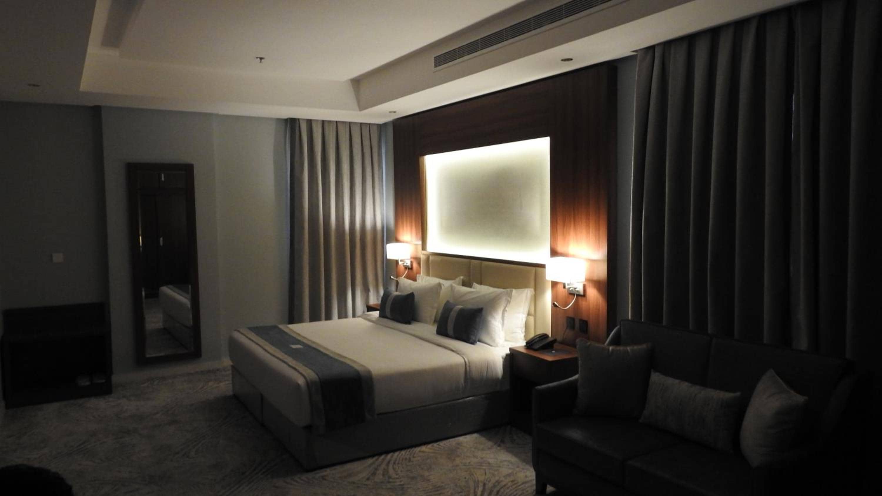 Level Nine Hotel — 4