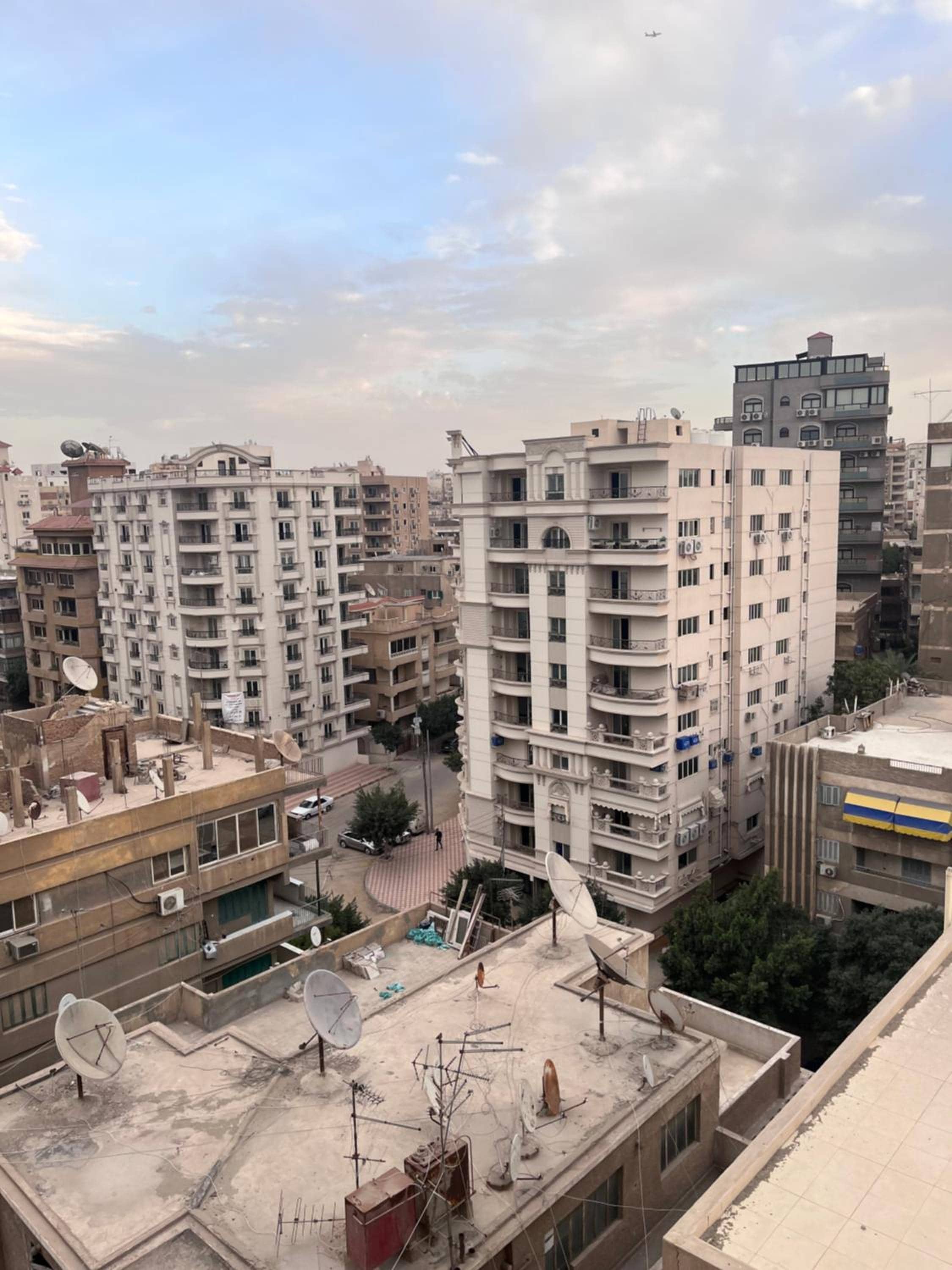 Unique apartment in Almaza