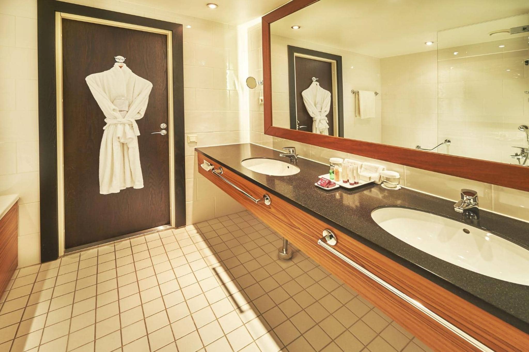 Crowne Plaza Helsinki - Hesperia by IHG — 2