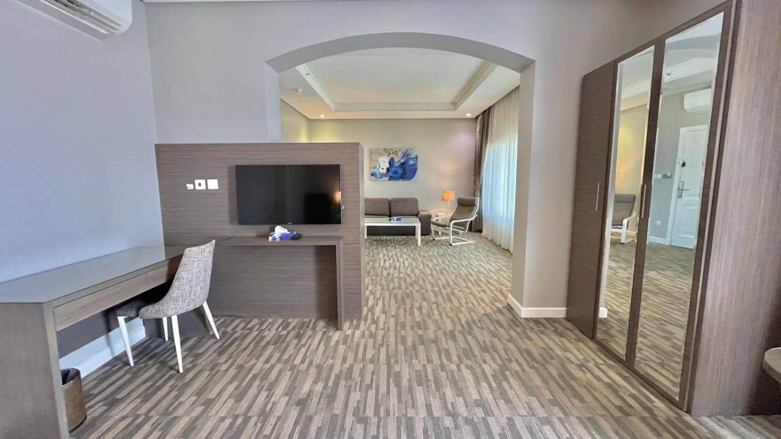 Loren Served Apartments Al corniche - Economic — 5