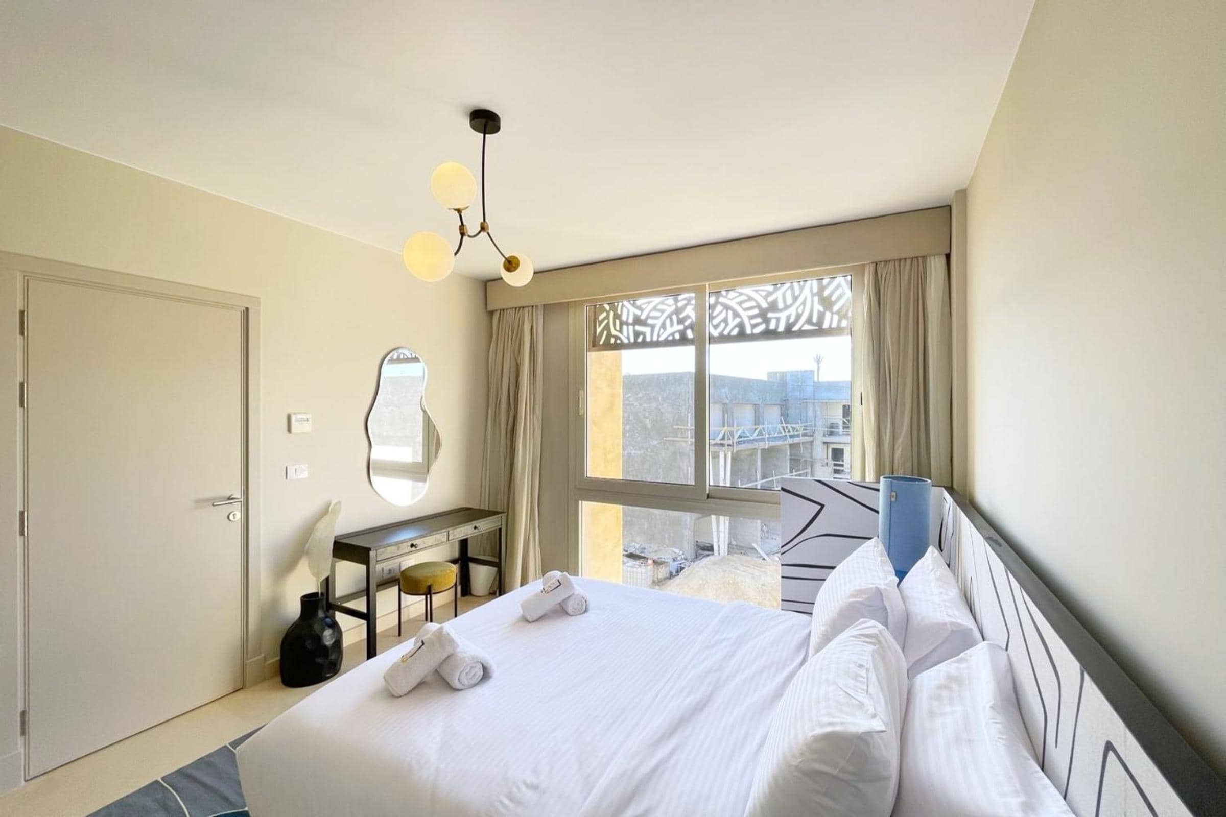 Snazzy 1BDR w Rooftop Mangroovy Free Pool & Beach Access — 3