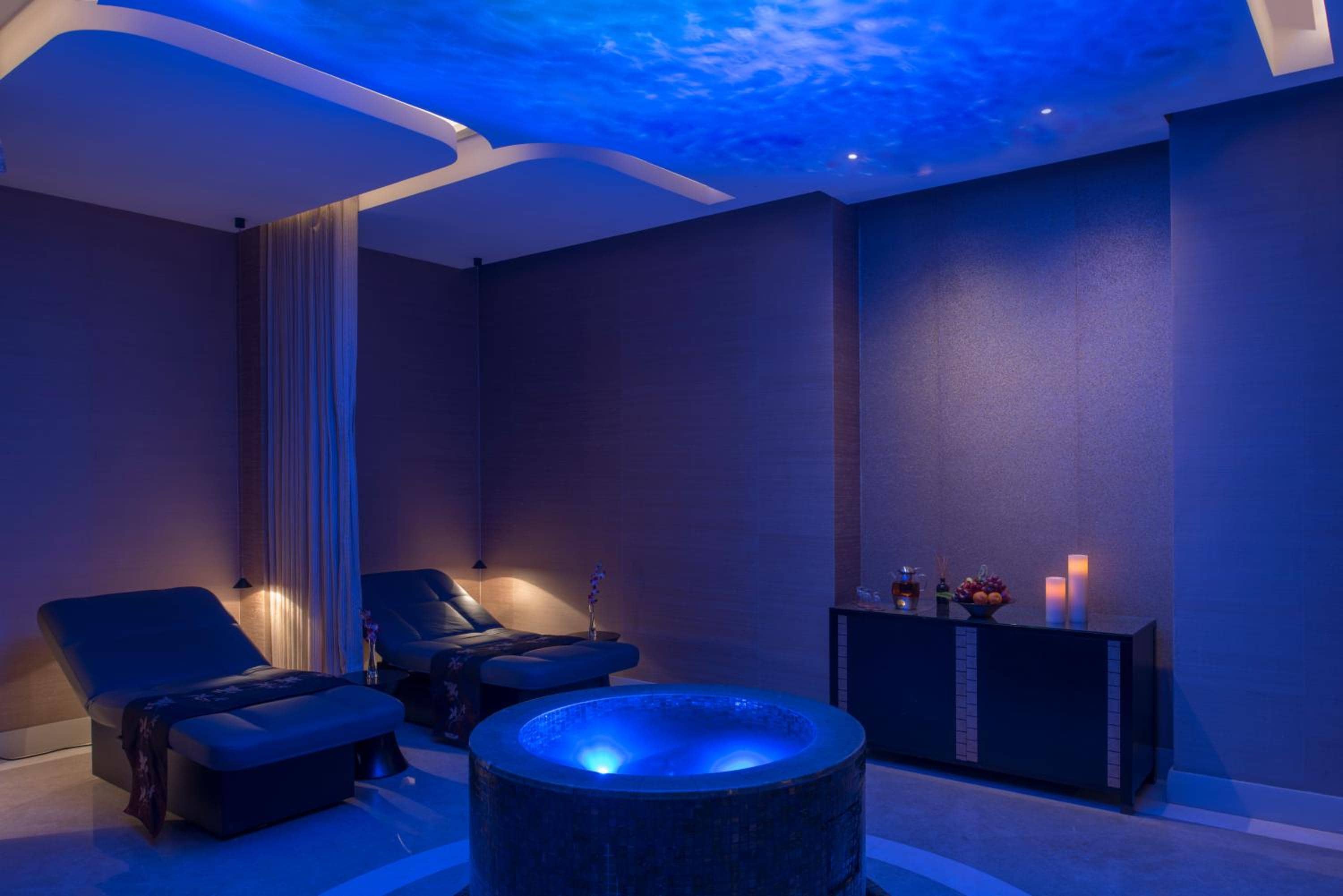 Four Seasons Hotel Riyadh — 3