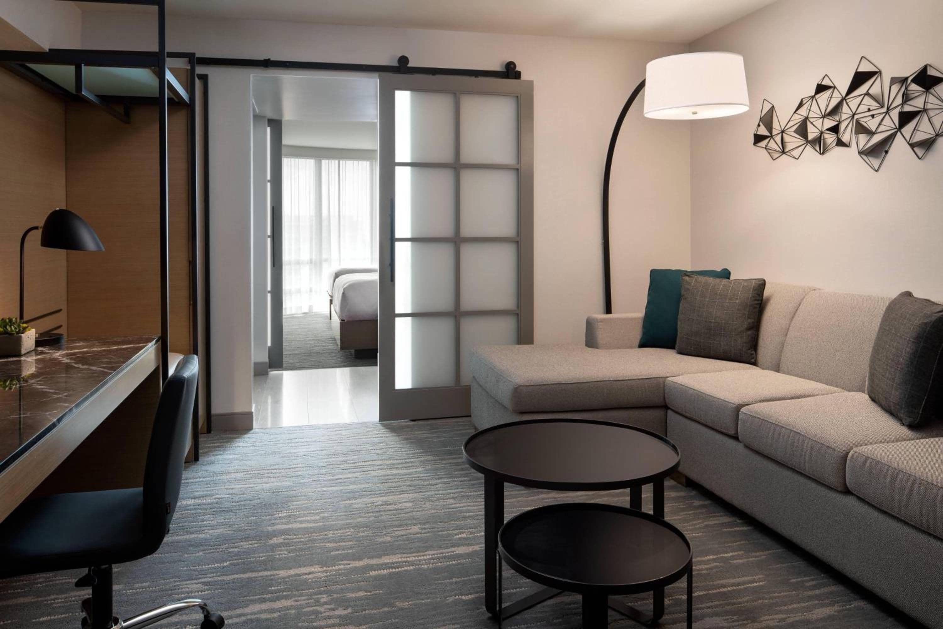 Vancouver Airport Marriott Hotel — 3