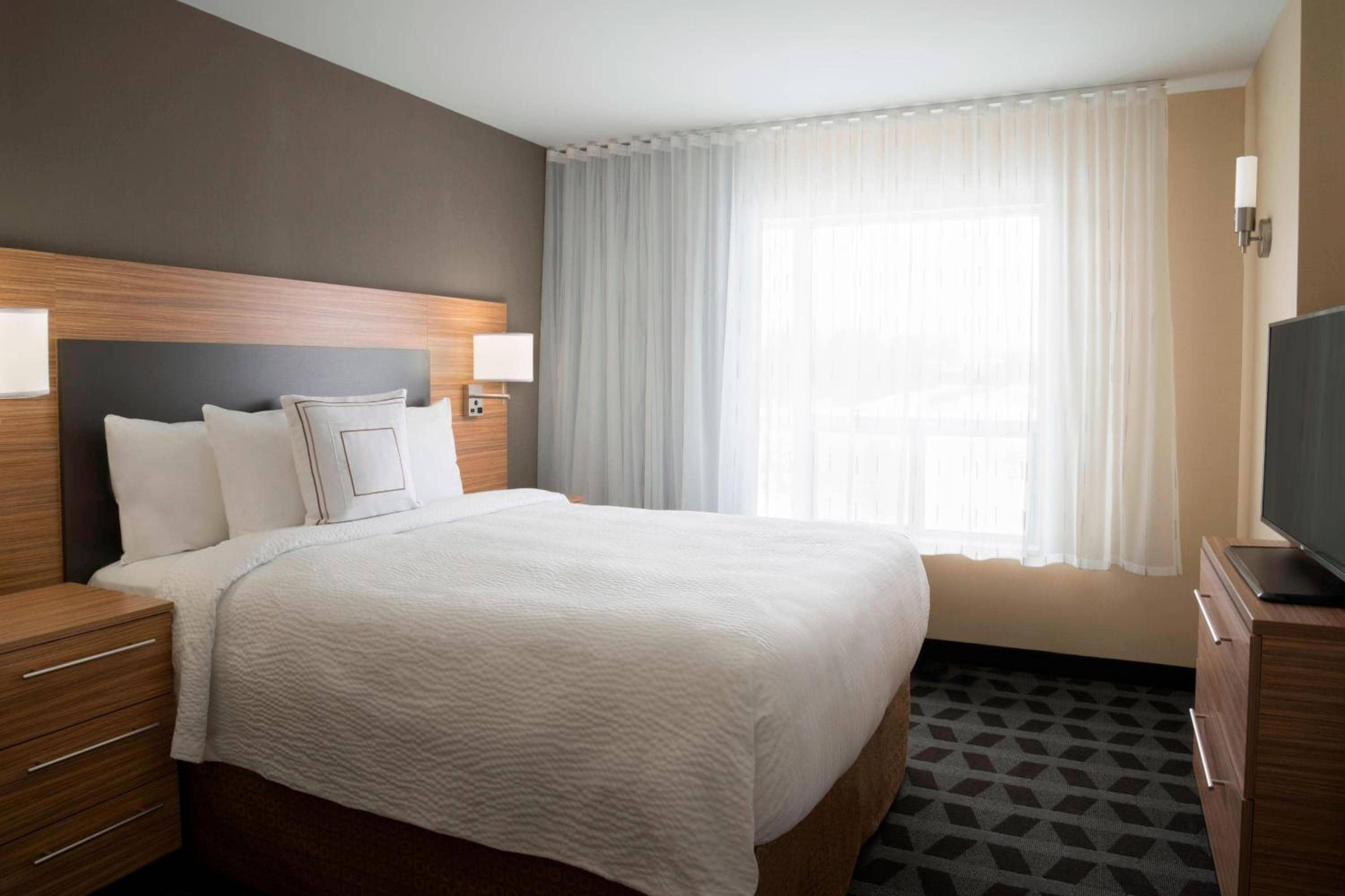 TownePlace Suites by Marriott Ottawa Kanata — 5