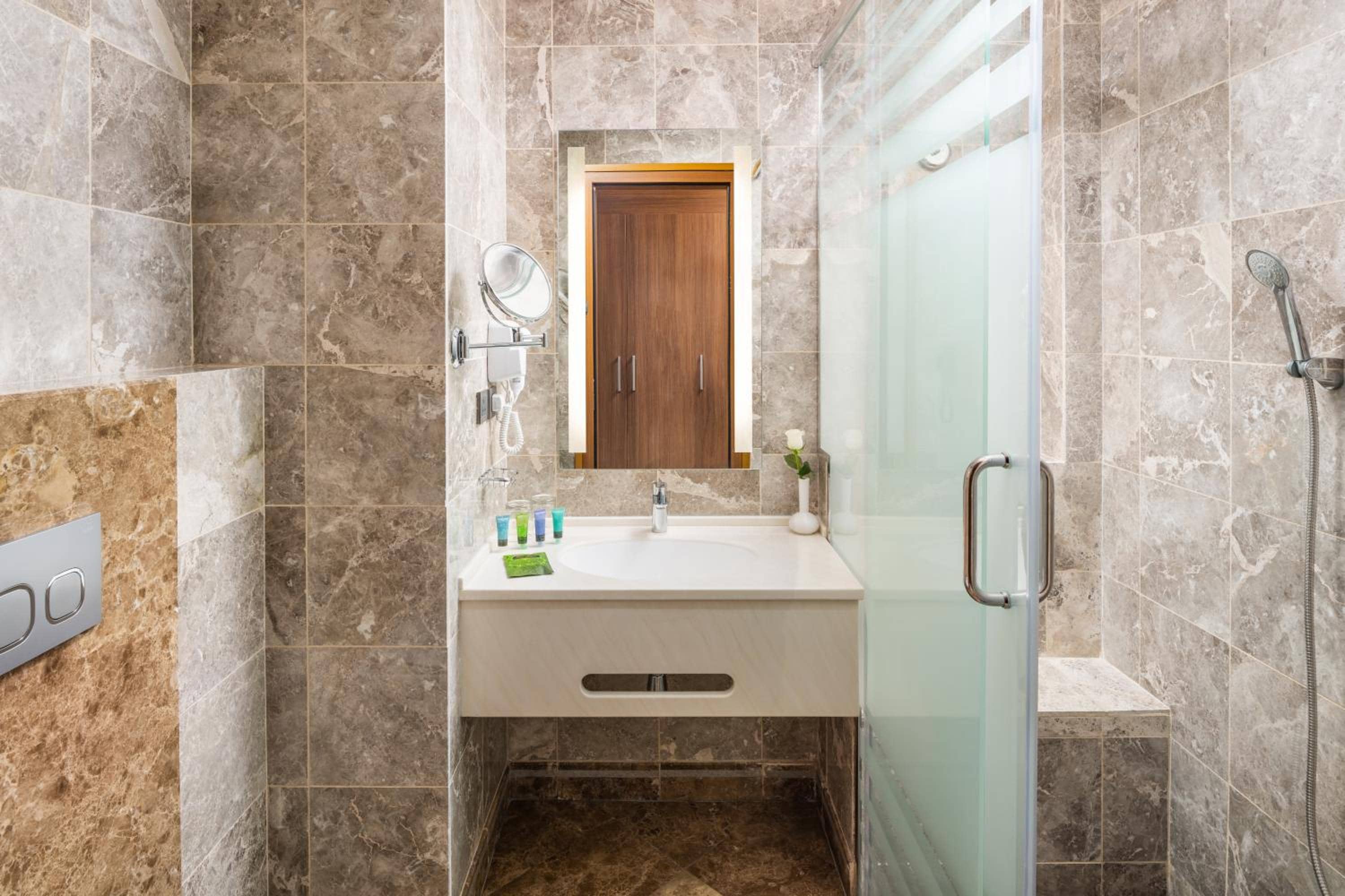 Three Pearls Musalli Hotel — 4