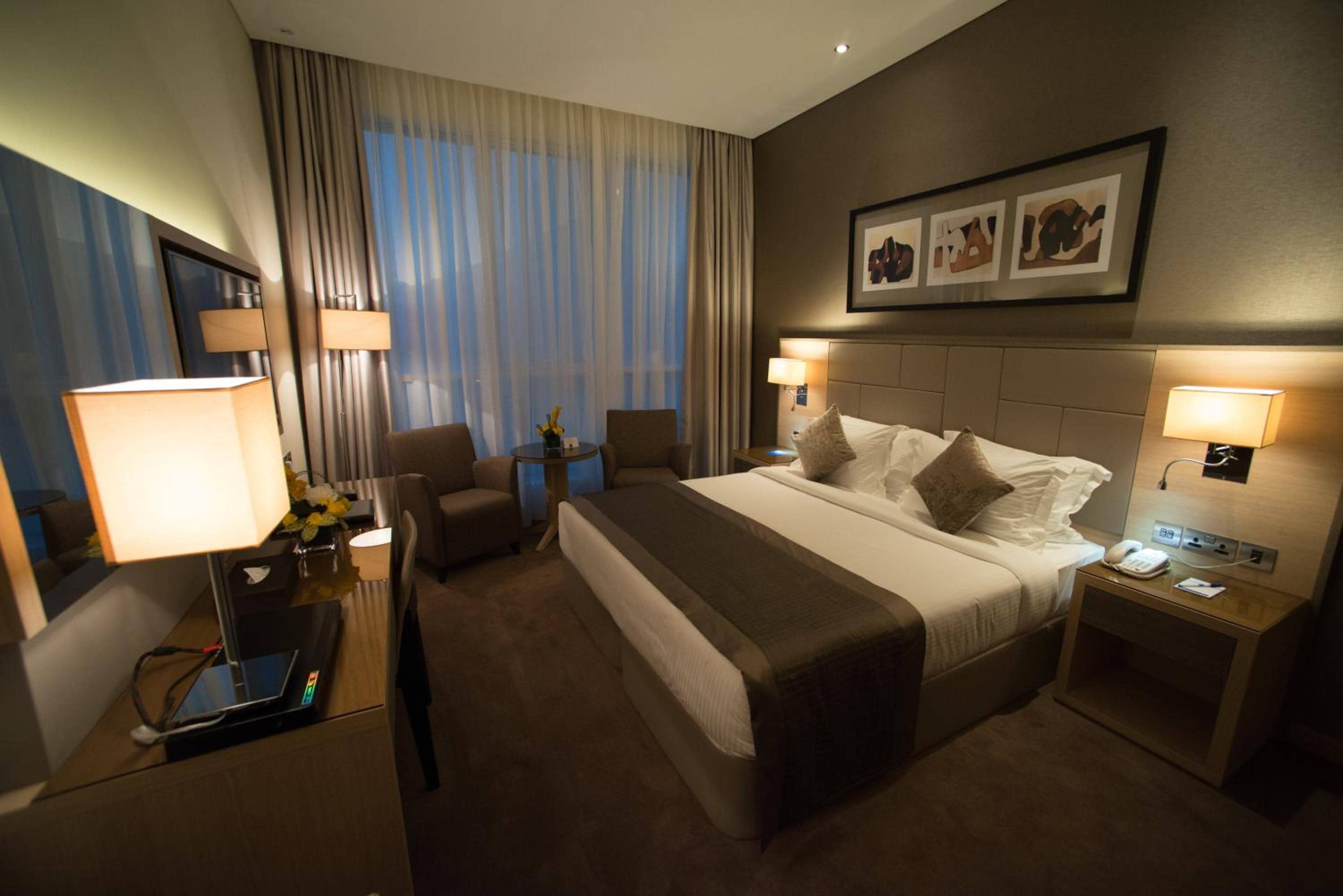 TRYP by Wyndham Abu Dhabi City Center — 5
