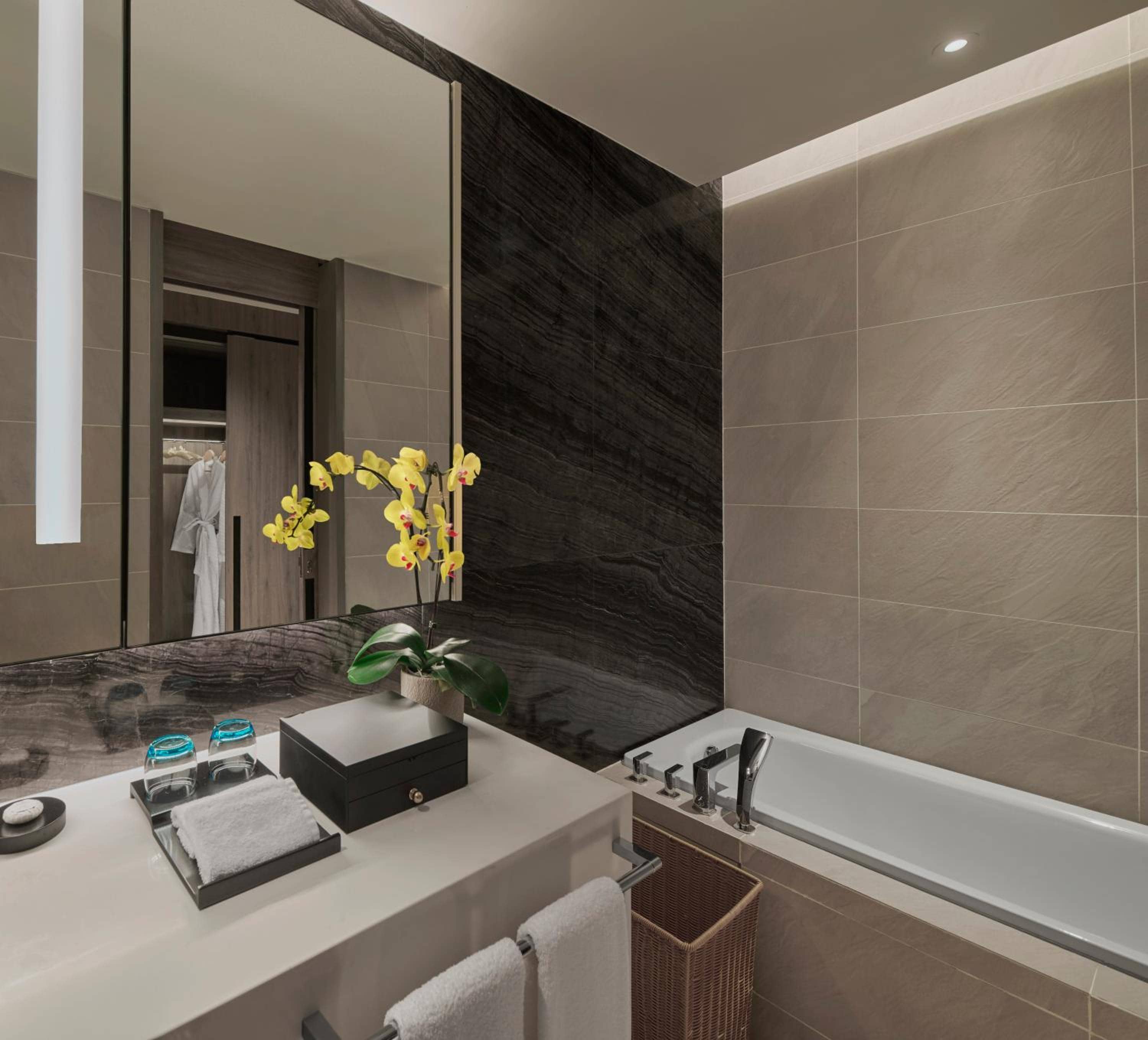 Pan Pacific Serviced Suites Kuala Lumpur — 5