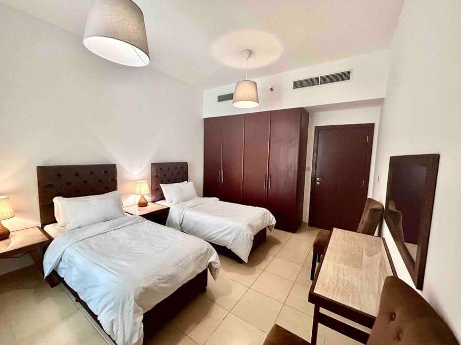 JBR Sea View 2 Bedroom Apartment — 5