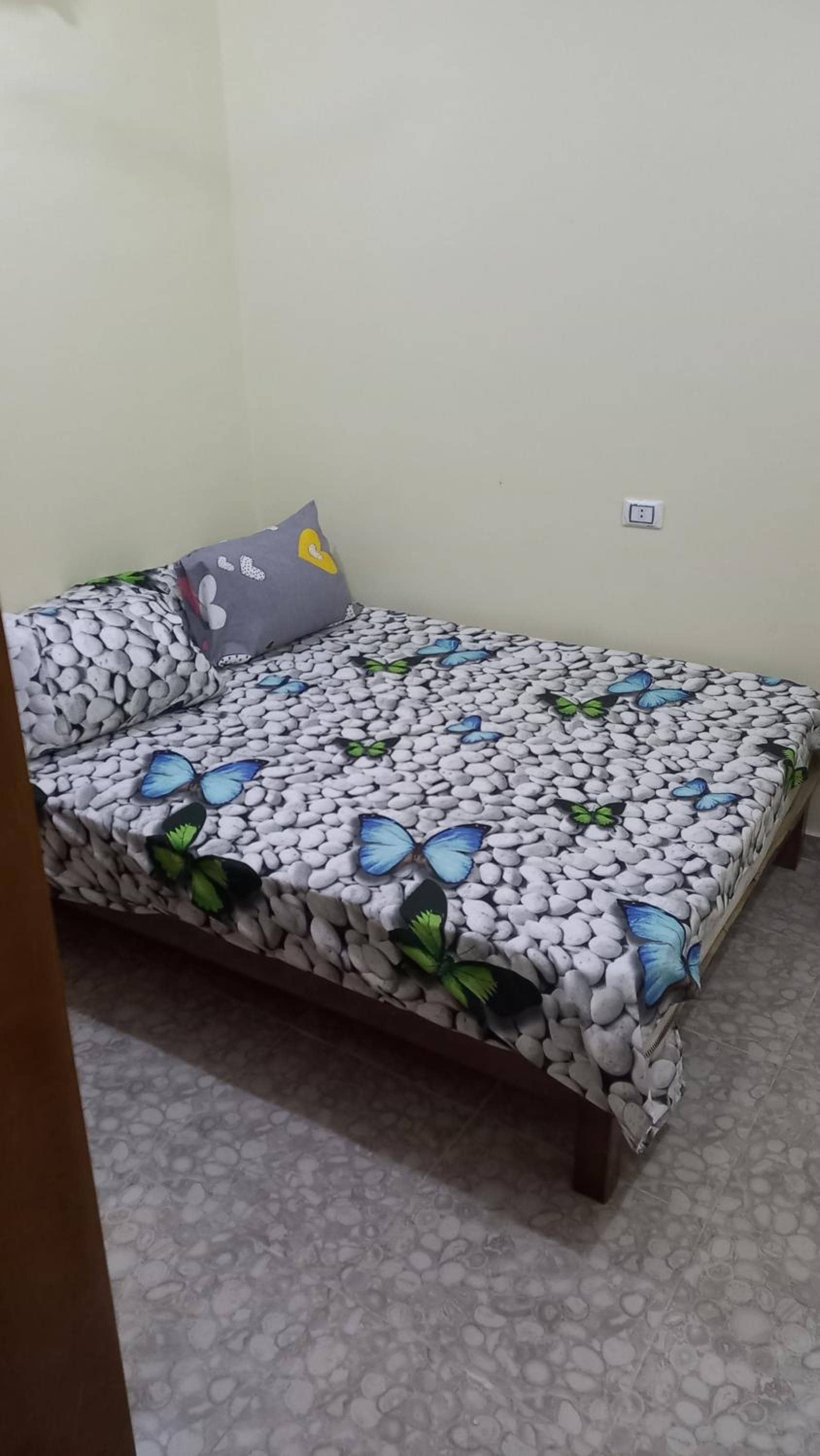 Ikea flat 5 — 2