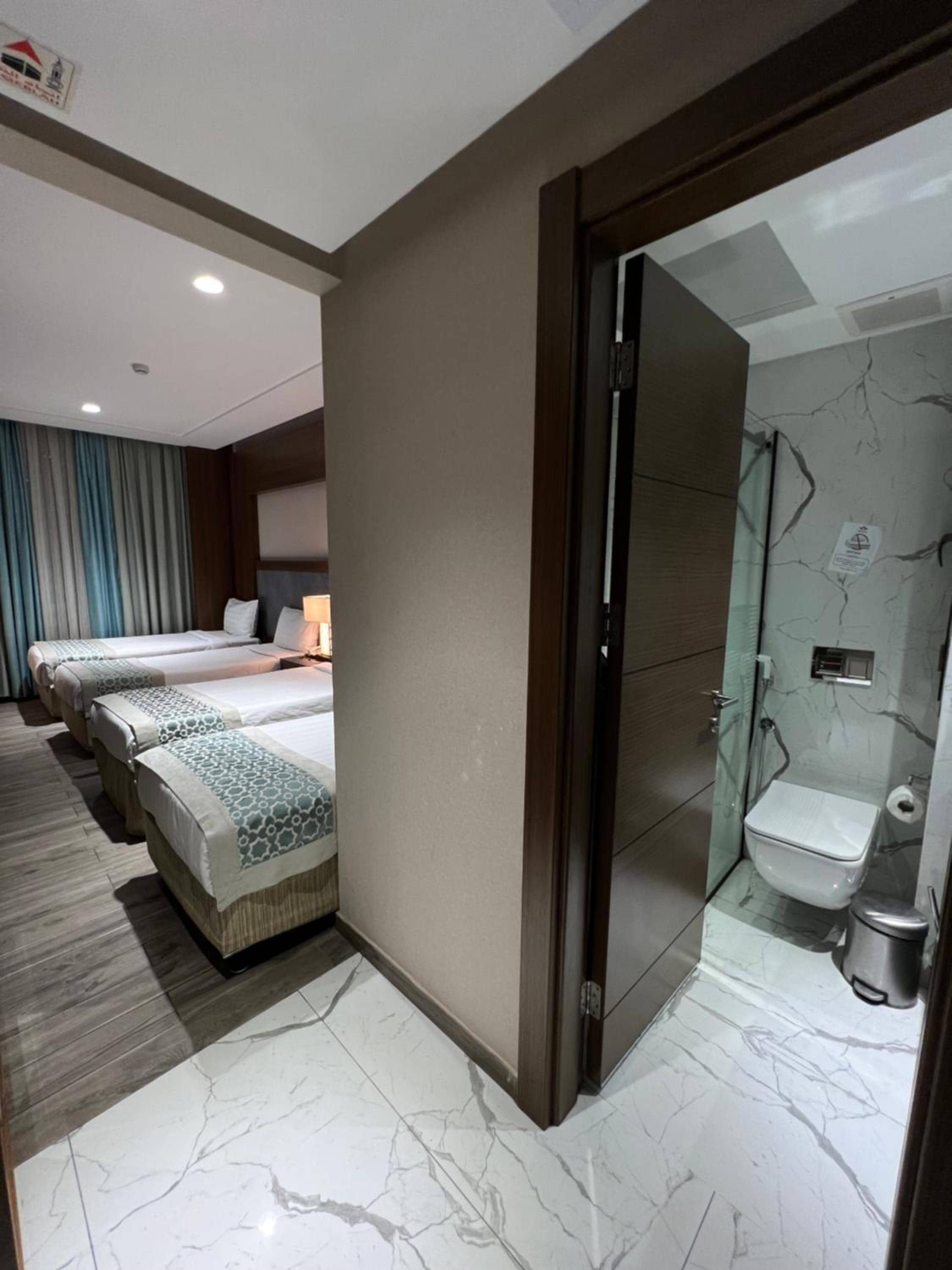 Violet Al Shisha Hotel — 3