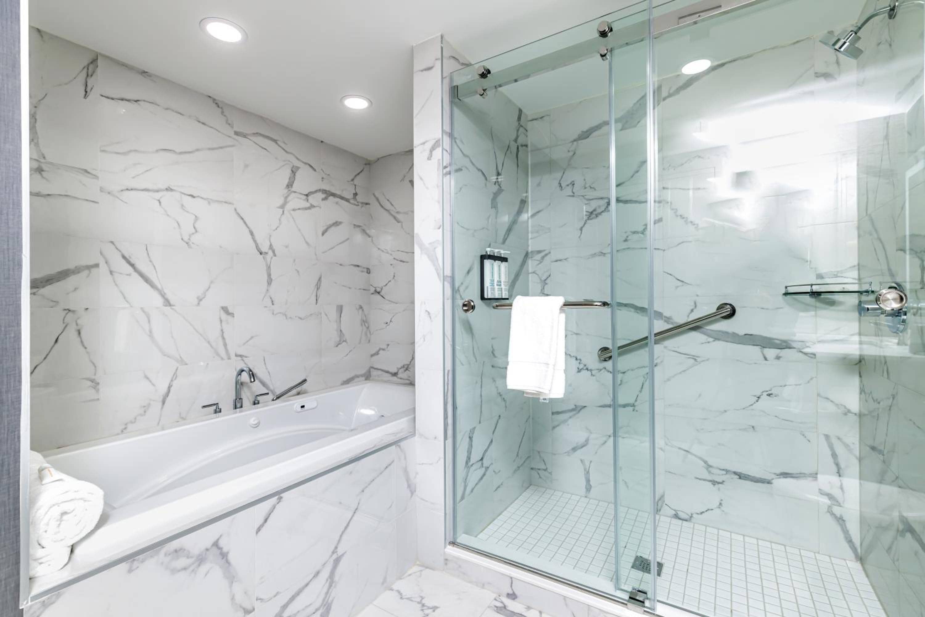 Hyatt Place Toronto-Brampton — 2