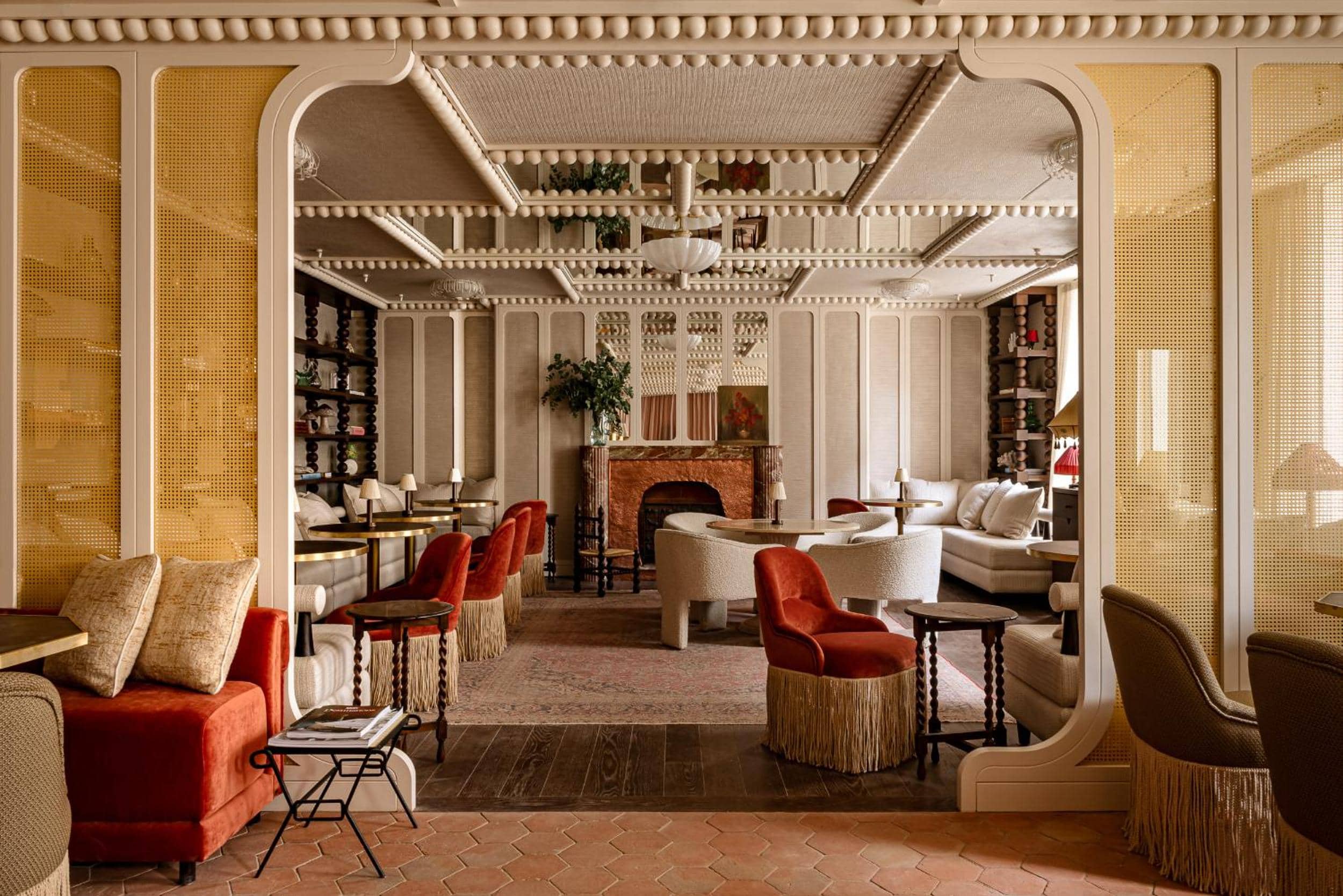 Château des Fleurs Hôtel & Spa Paris — 2