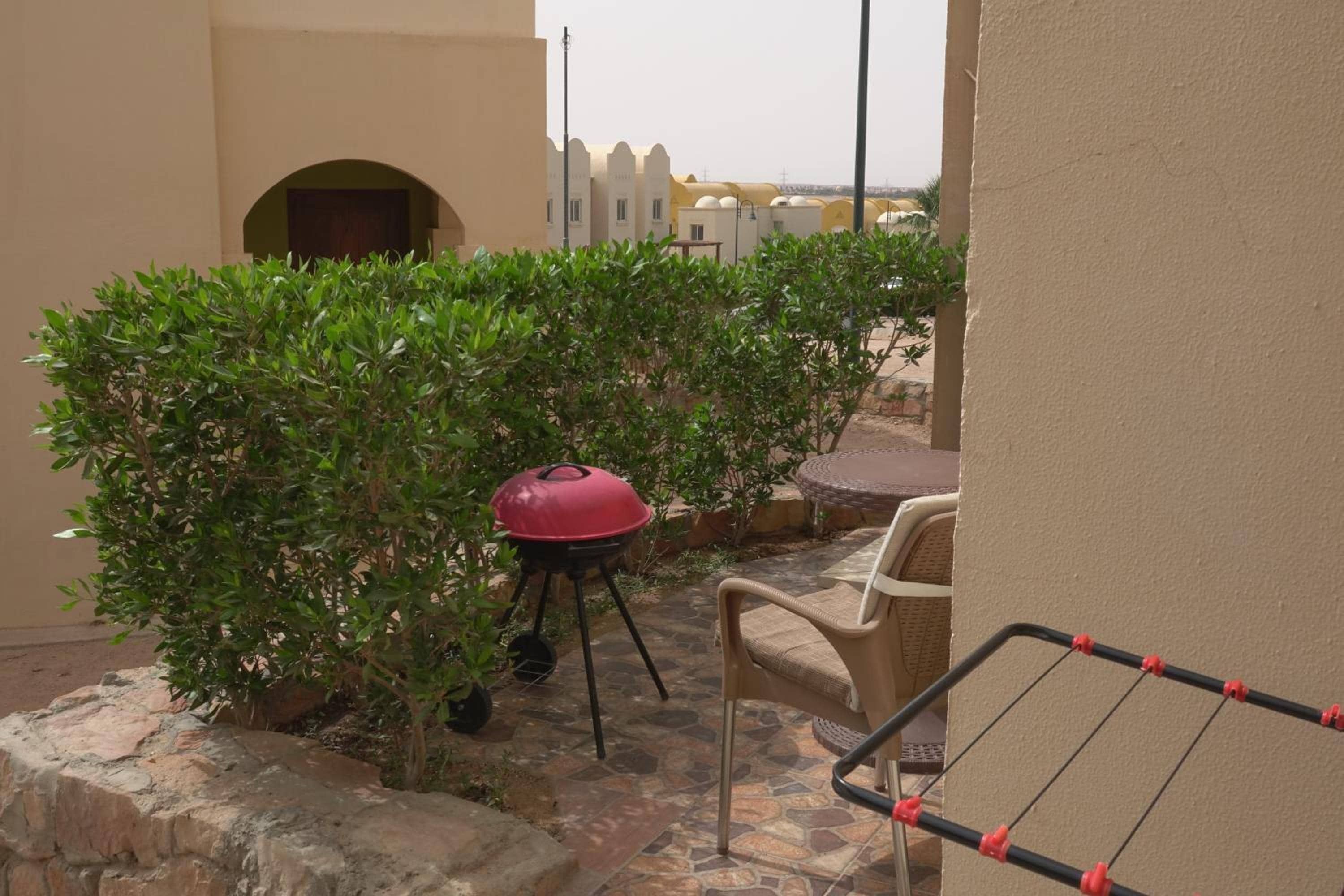 Private 1 bedroom flat with garden in Makadi — 3