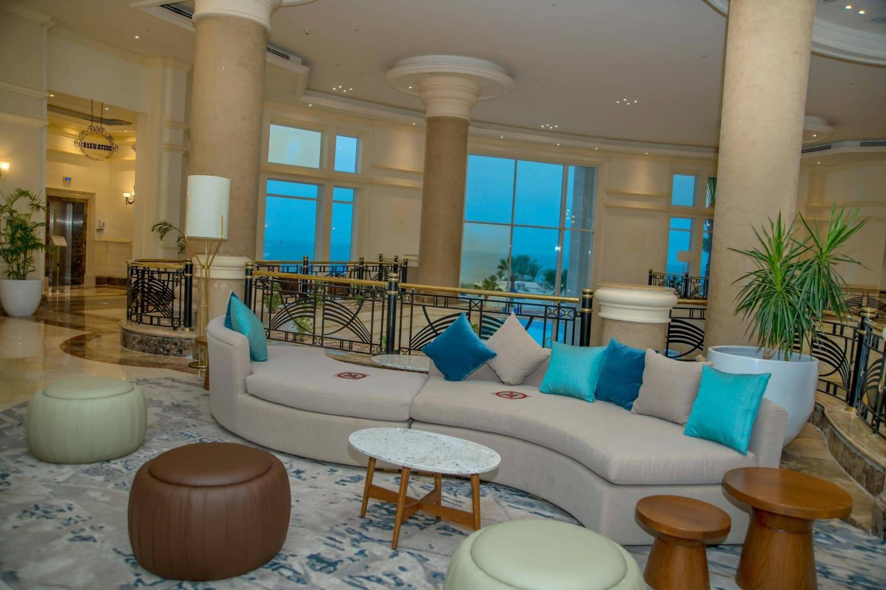 Renaissance Sharm El Sheikh Golden View Beach Resort — 2