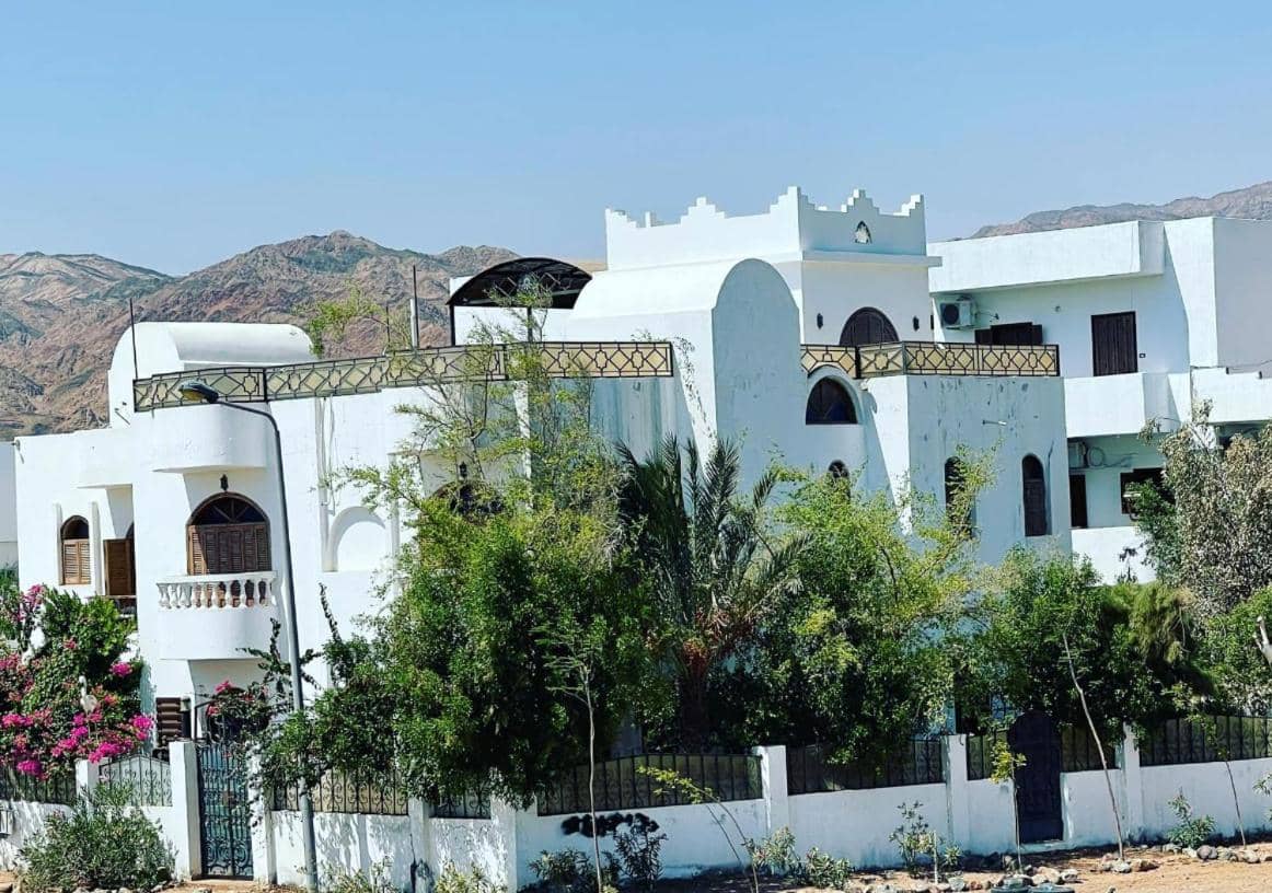 Villa Andalusia Dahab blue