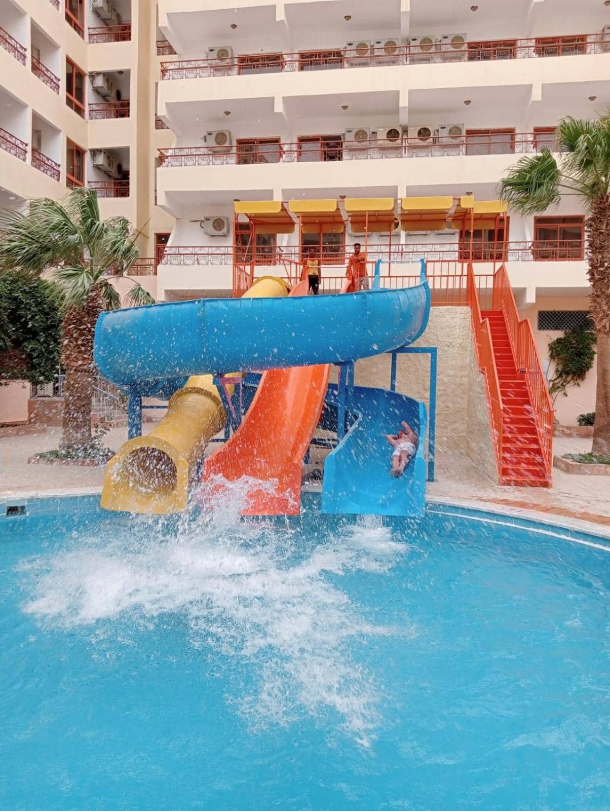 Empire Hotel Aqua Park - Couples and Families — 4