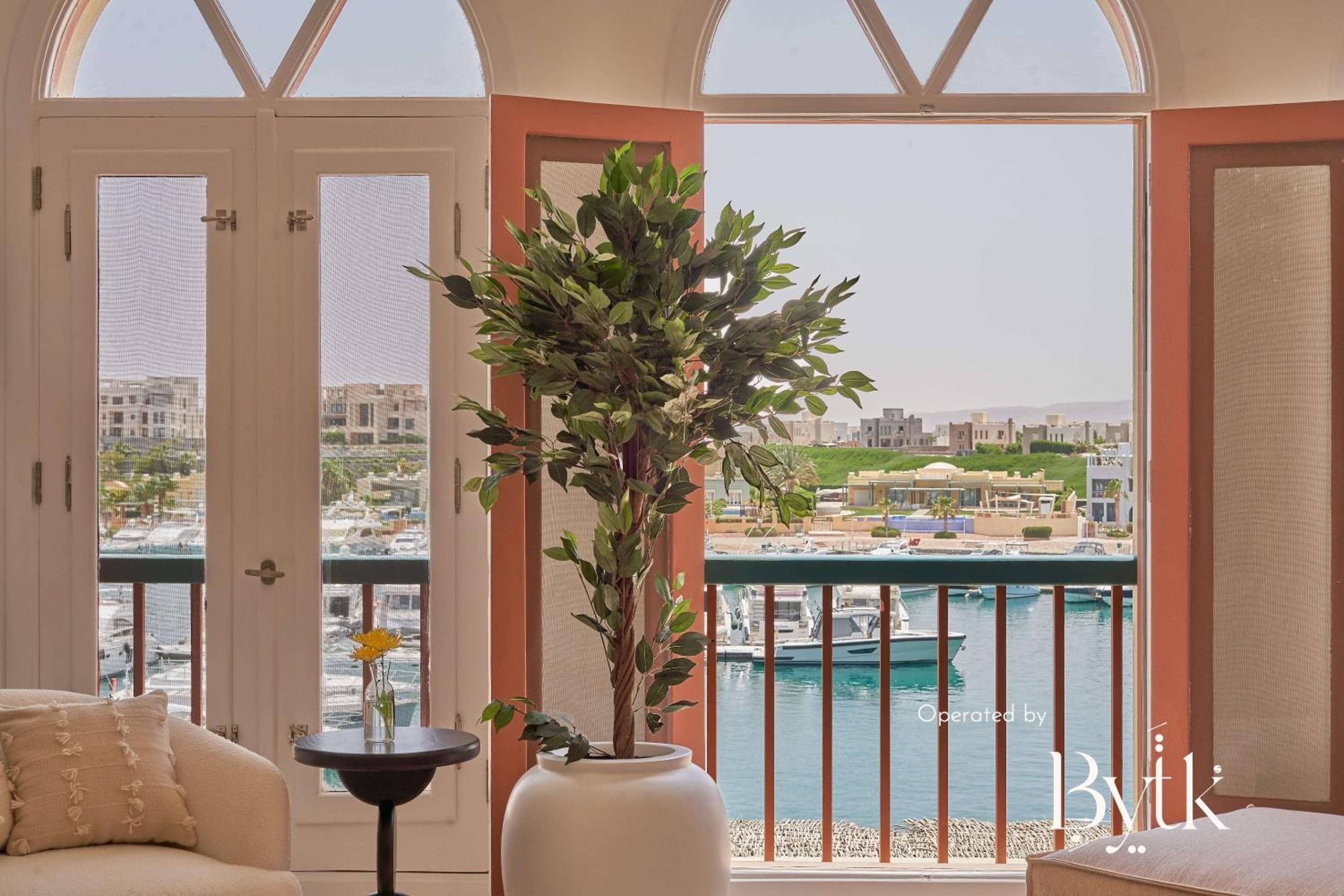 BYTK - La Veranda — 5