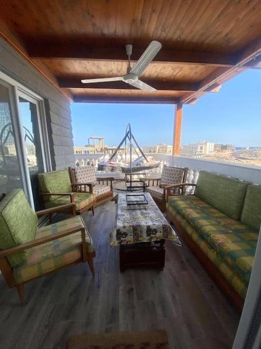 Montazah Sea View: 2 Bed Room Apartment — 4
