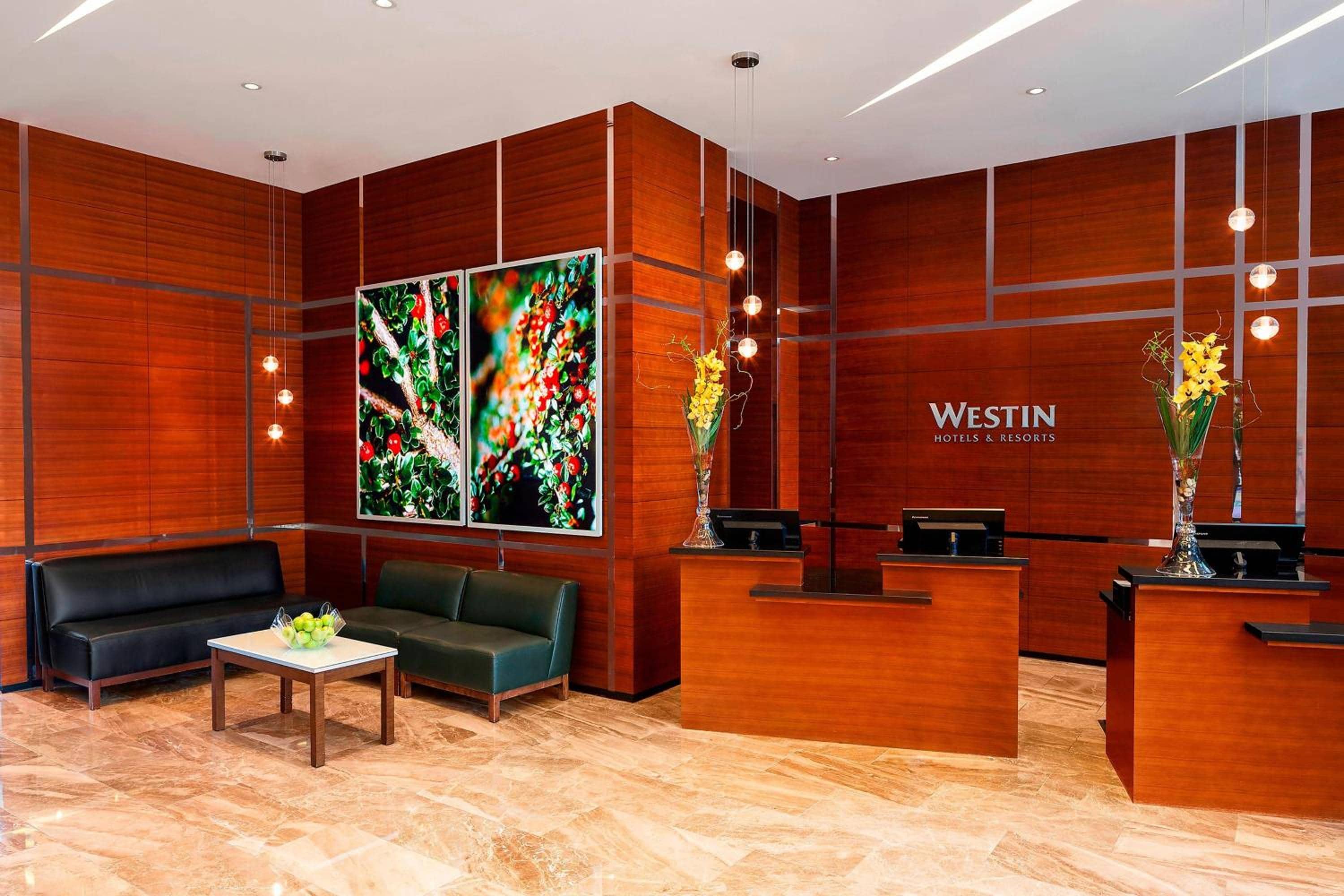 The Westin Wall Centre, Vancouver Airport — 2
