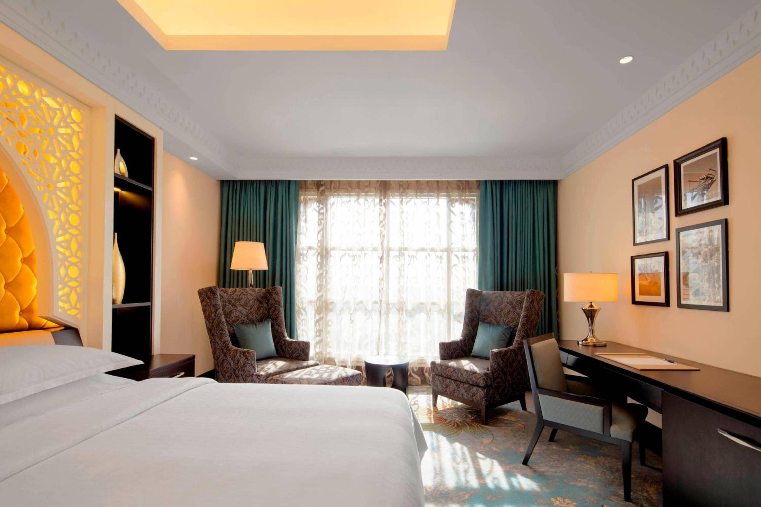 Sheraton Sharjah Beach Resort and Spa — 2