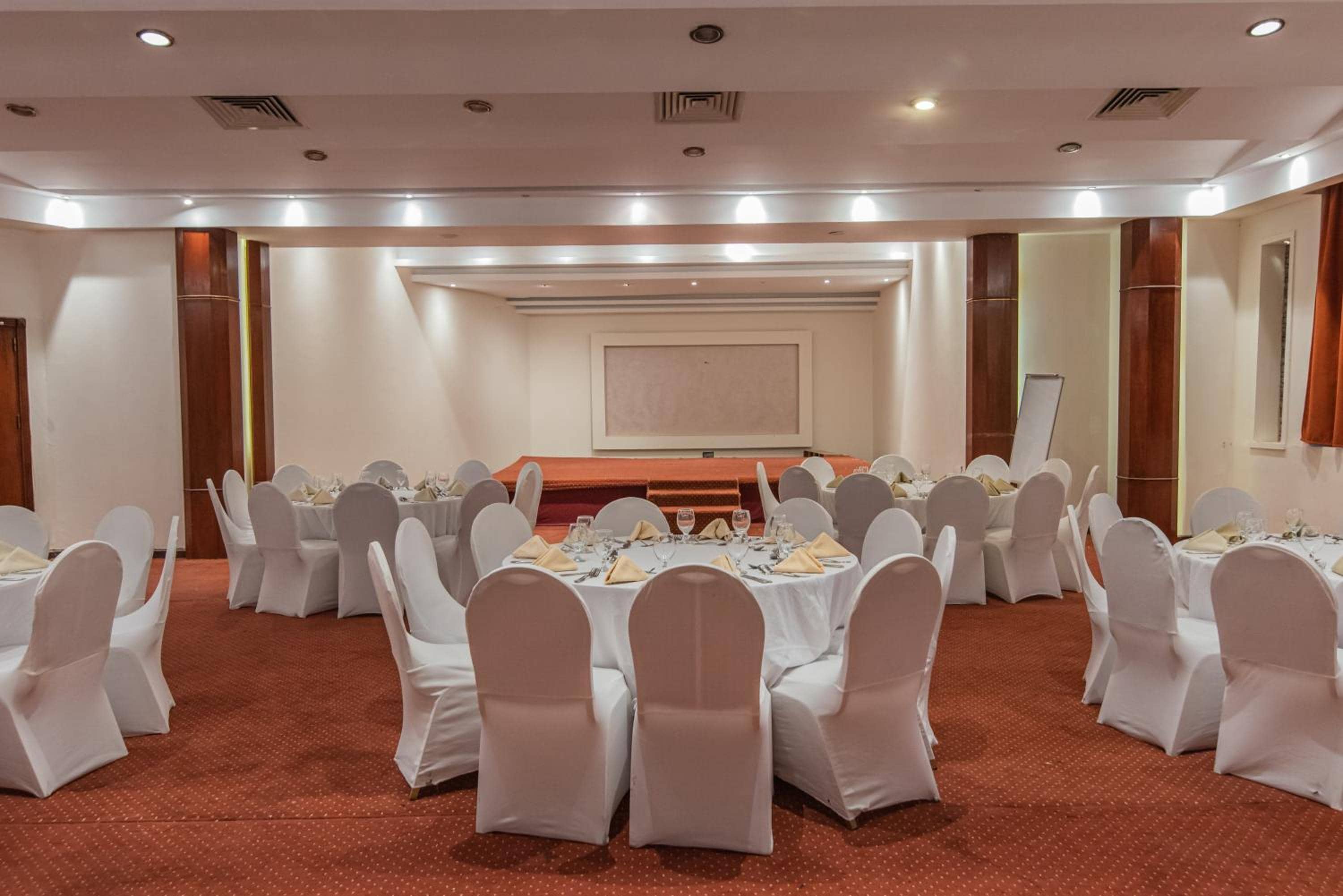 Dexon Roma Hotel — 2