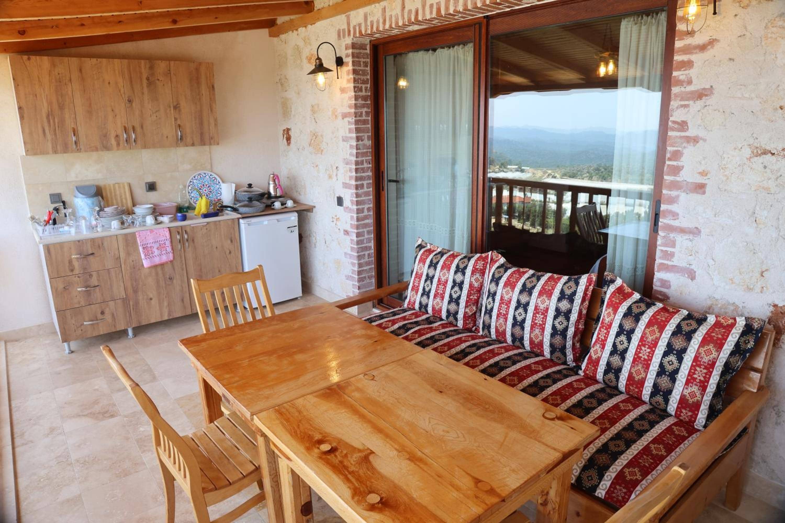 Istlada Taş Ev Apart - Kekova Island View — 2