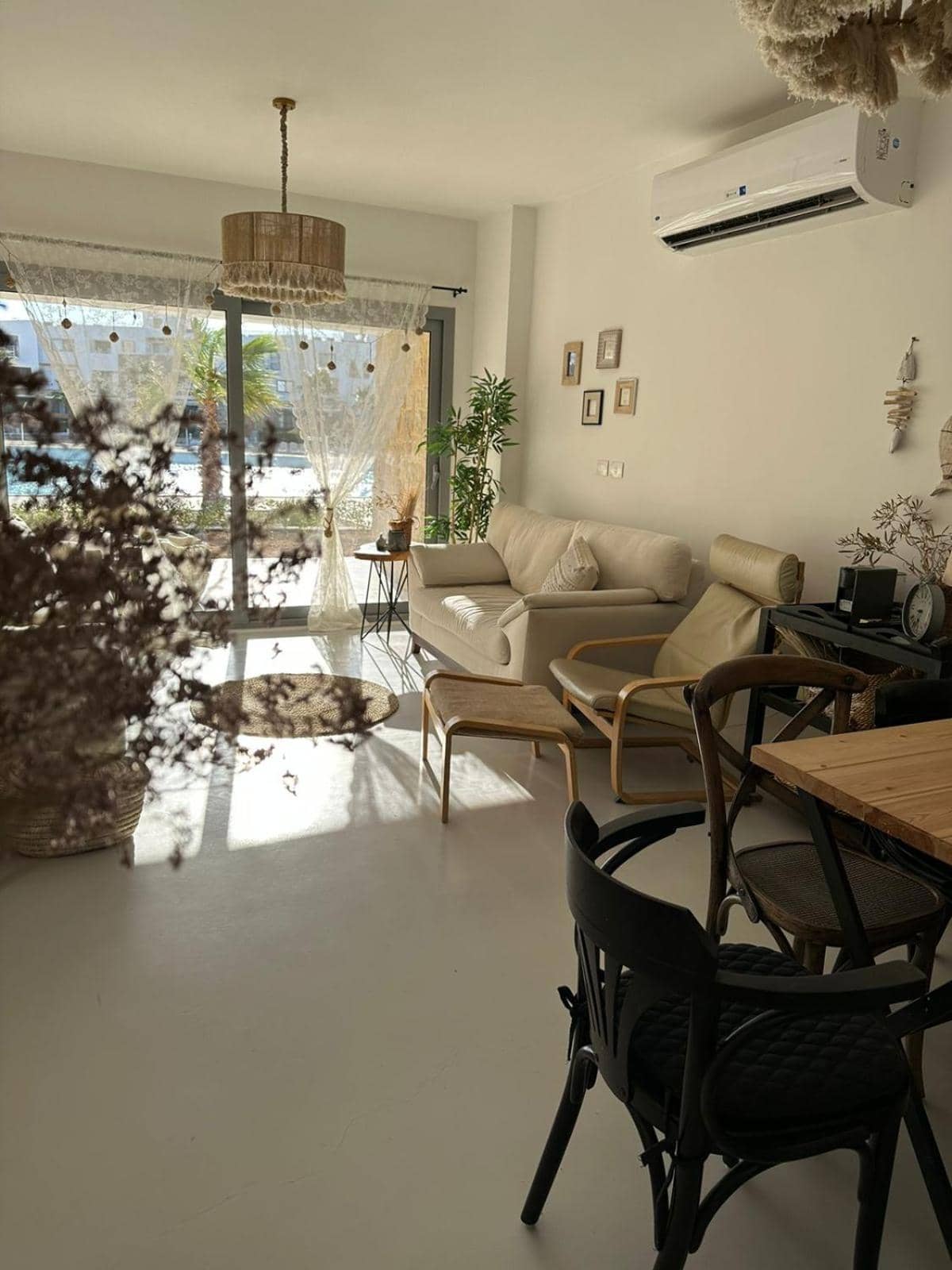 Swanlake Gouna, 3 BDR ground floor apartment, directly on crystal lagoon. — 2