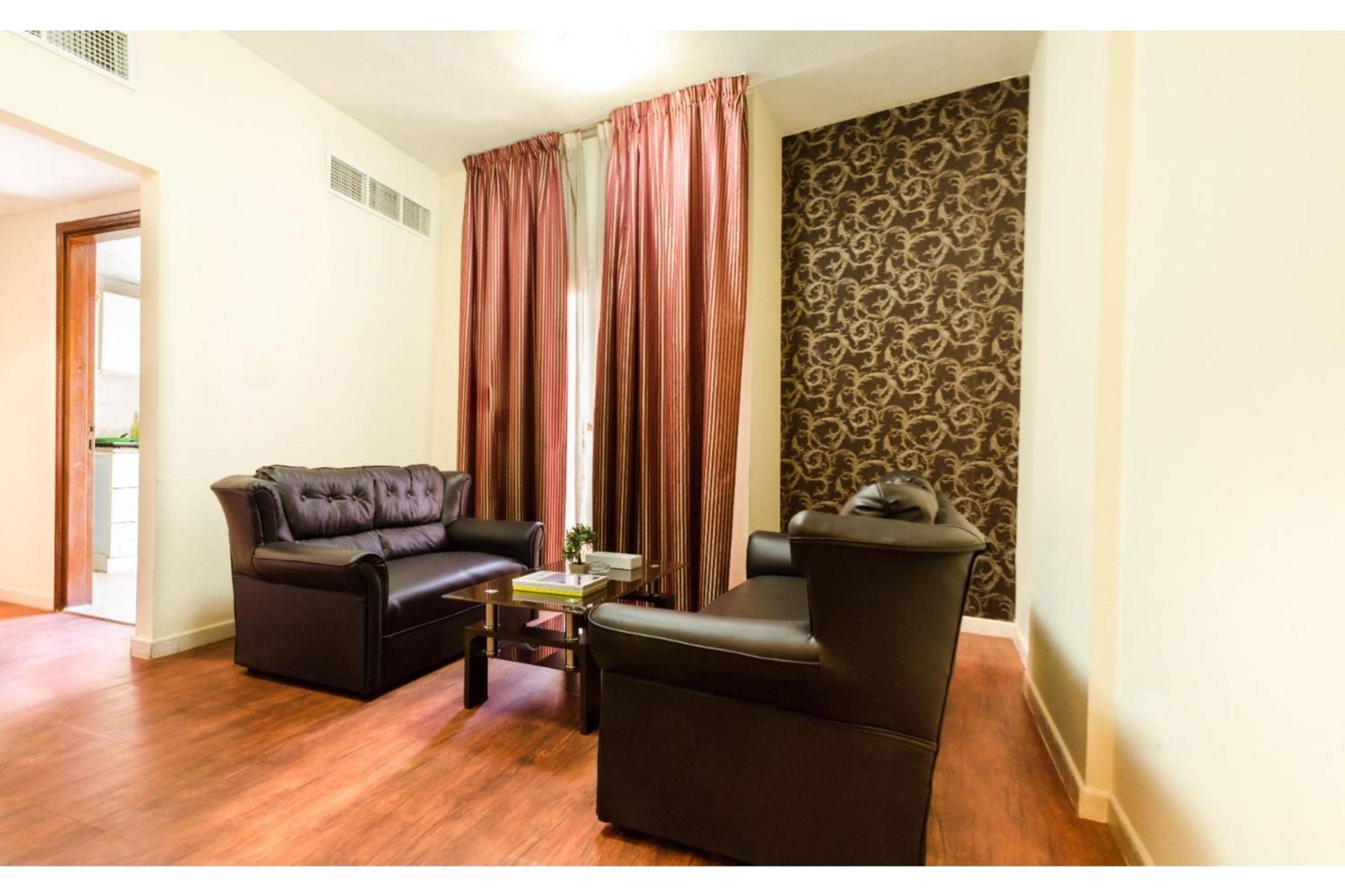 Al Ferdous Hotel Apartment — 2