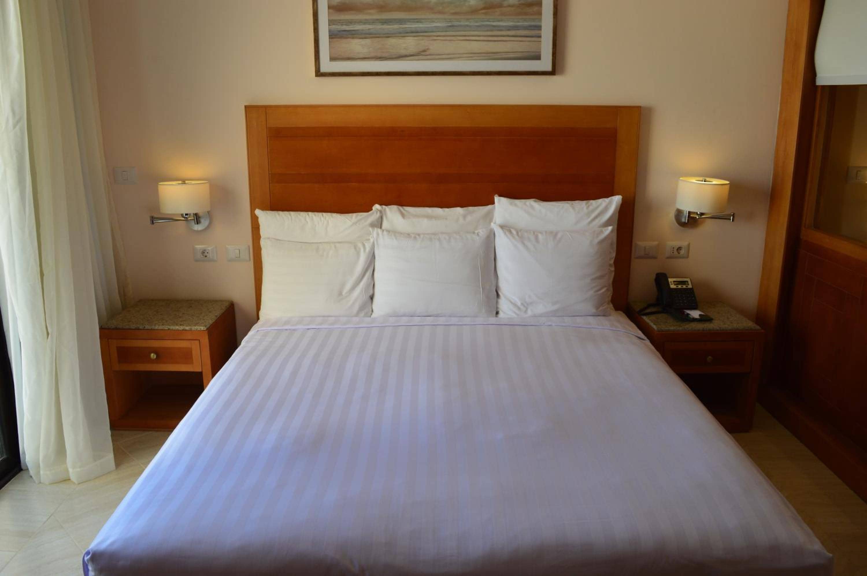 Sky View Suites Hotel — 2