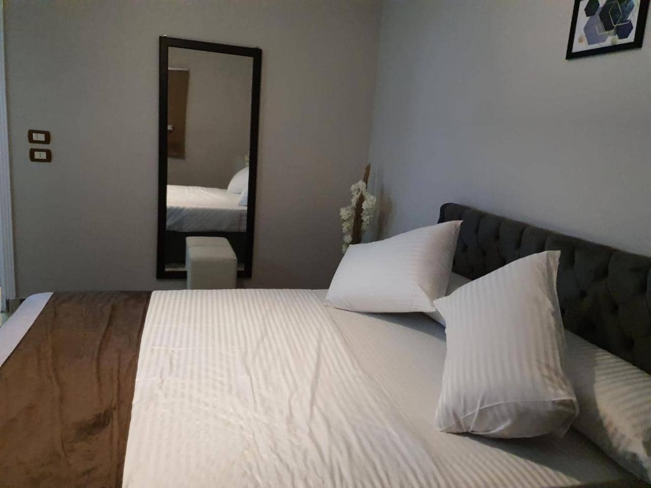Youvala serviced apartment Giza — 5