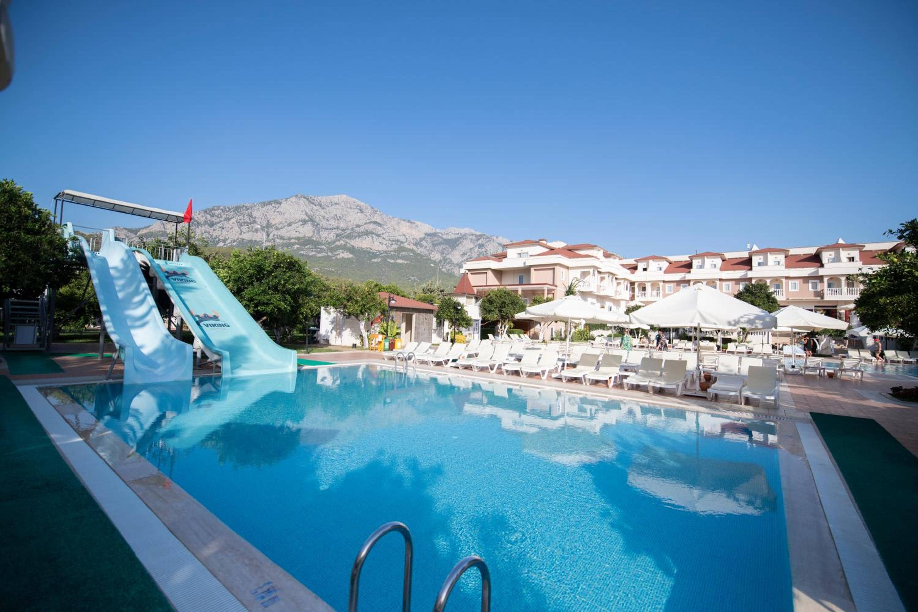 Viking Garden Hotel — 2