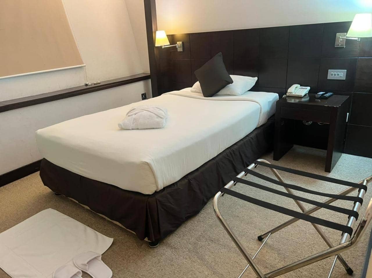 Modern & Cozy Luxury Suite with Amazing Views of STI — 4