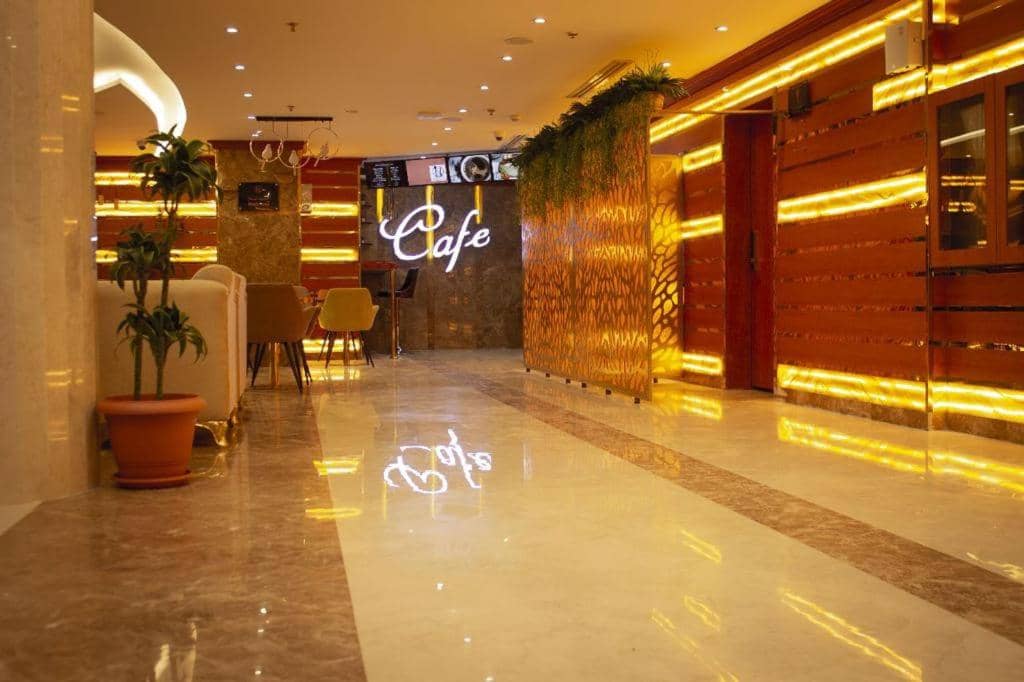 Sparrow Apartments Hotel — 2