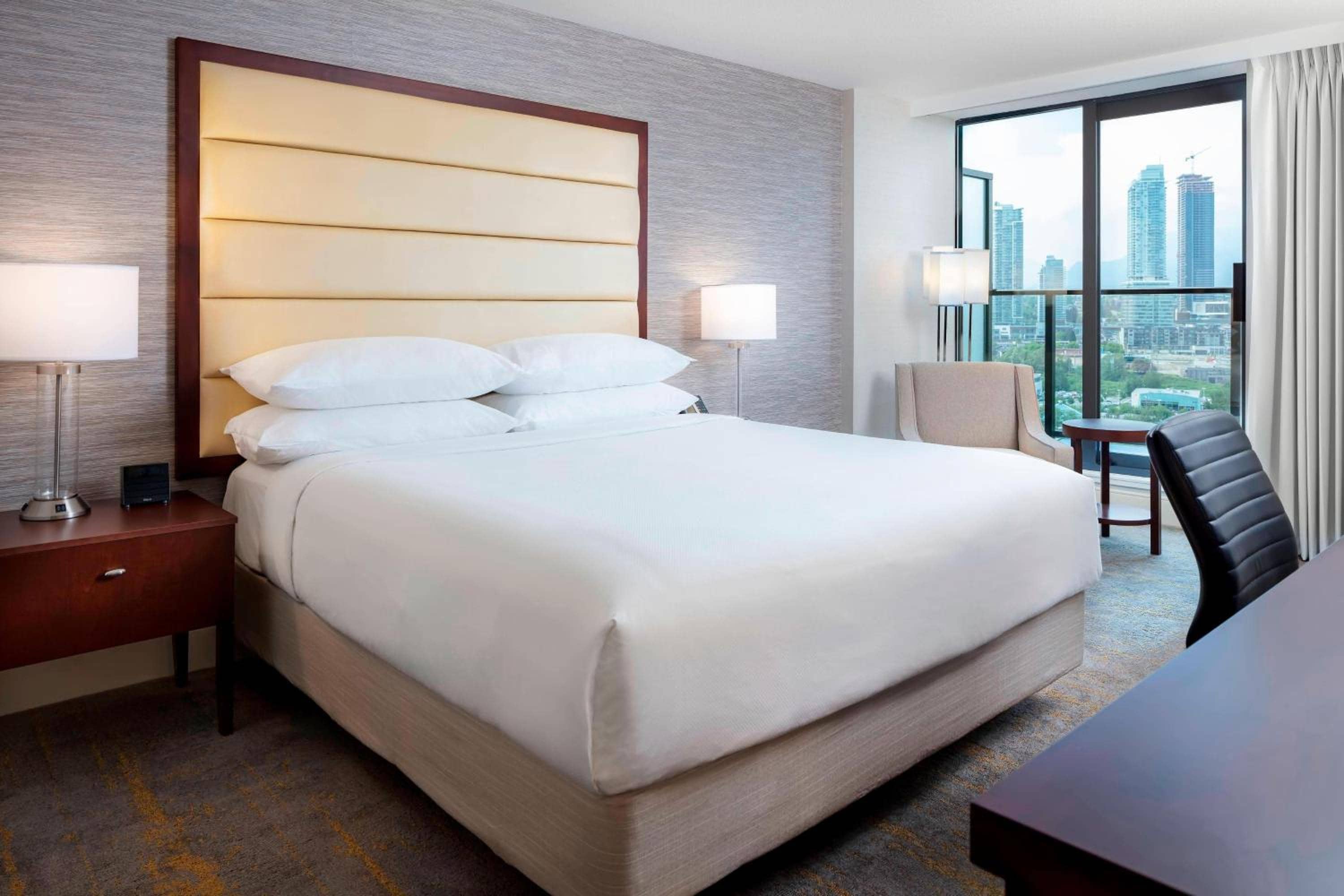 Delta Hotels by Marriott Burnaby Conference Centre — 3