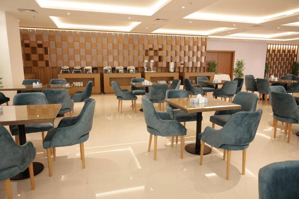 Dolphin Continental Hotel — 5