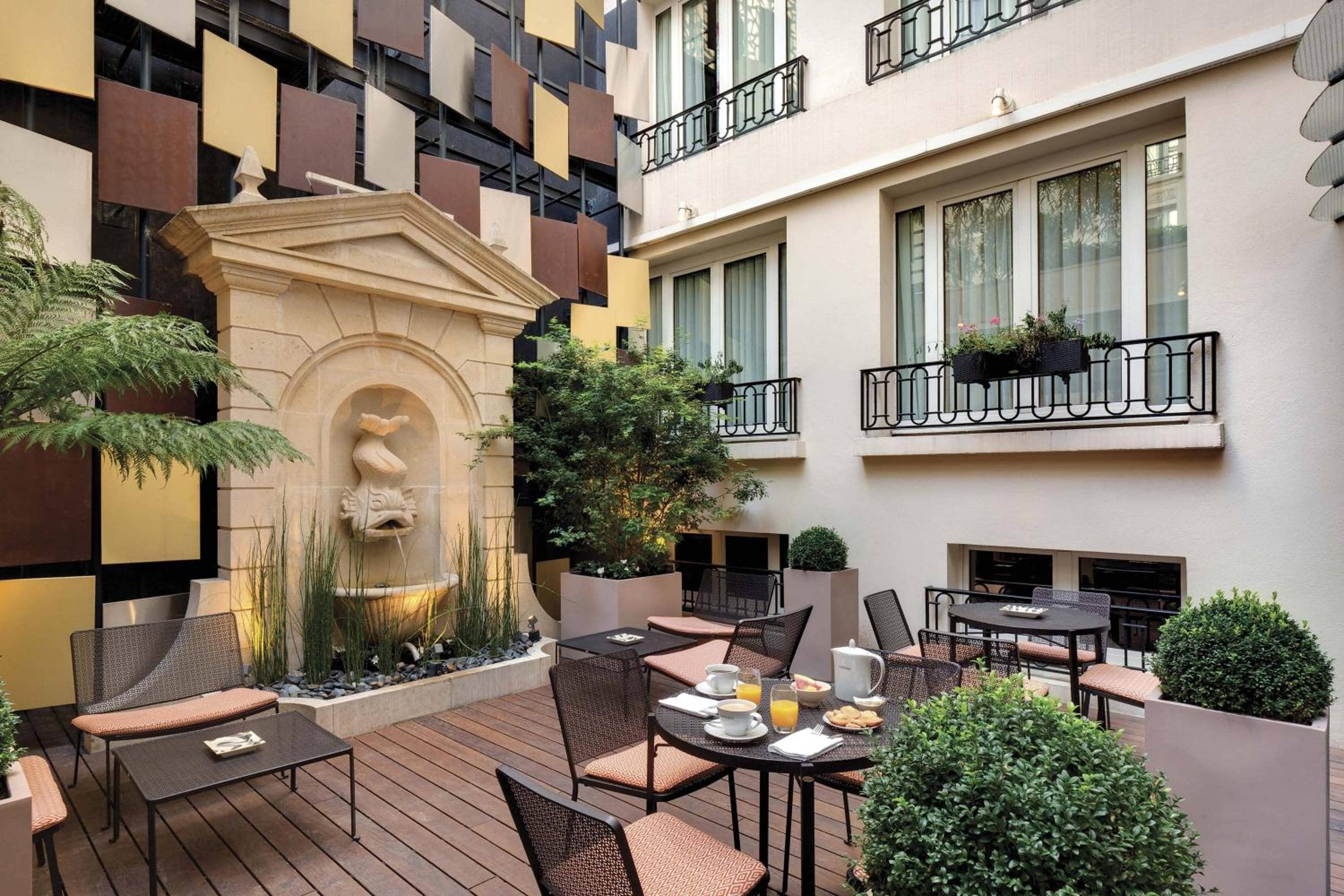 Rochester Champs Elysees — 4