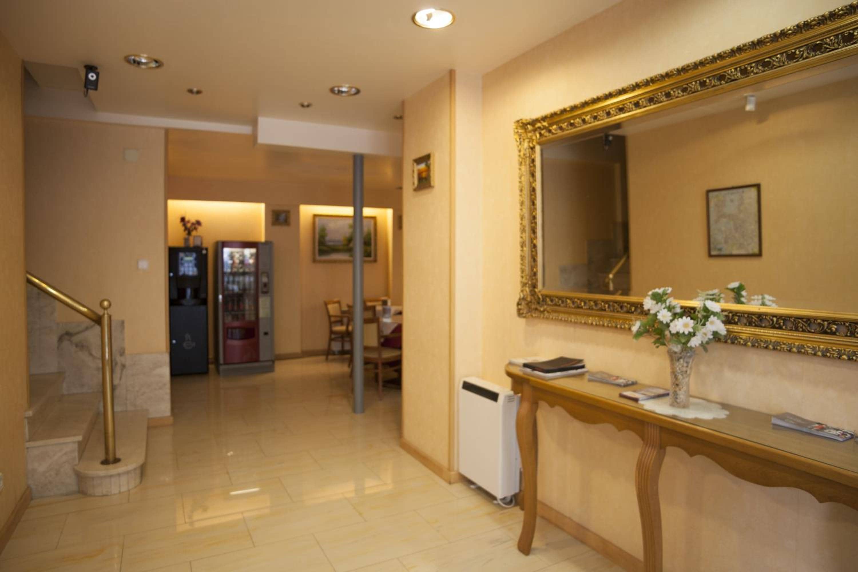 Hotel Cristal 1 — 4