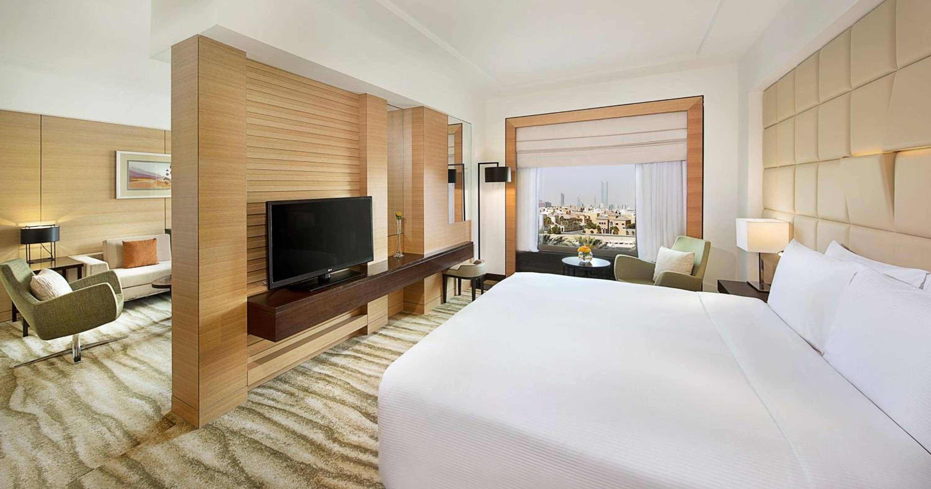 DoubleTree by Hilton Hotel Riyadh - Al Muroj Business Gate — 4