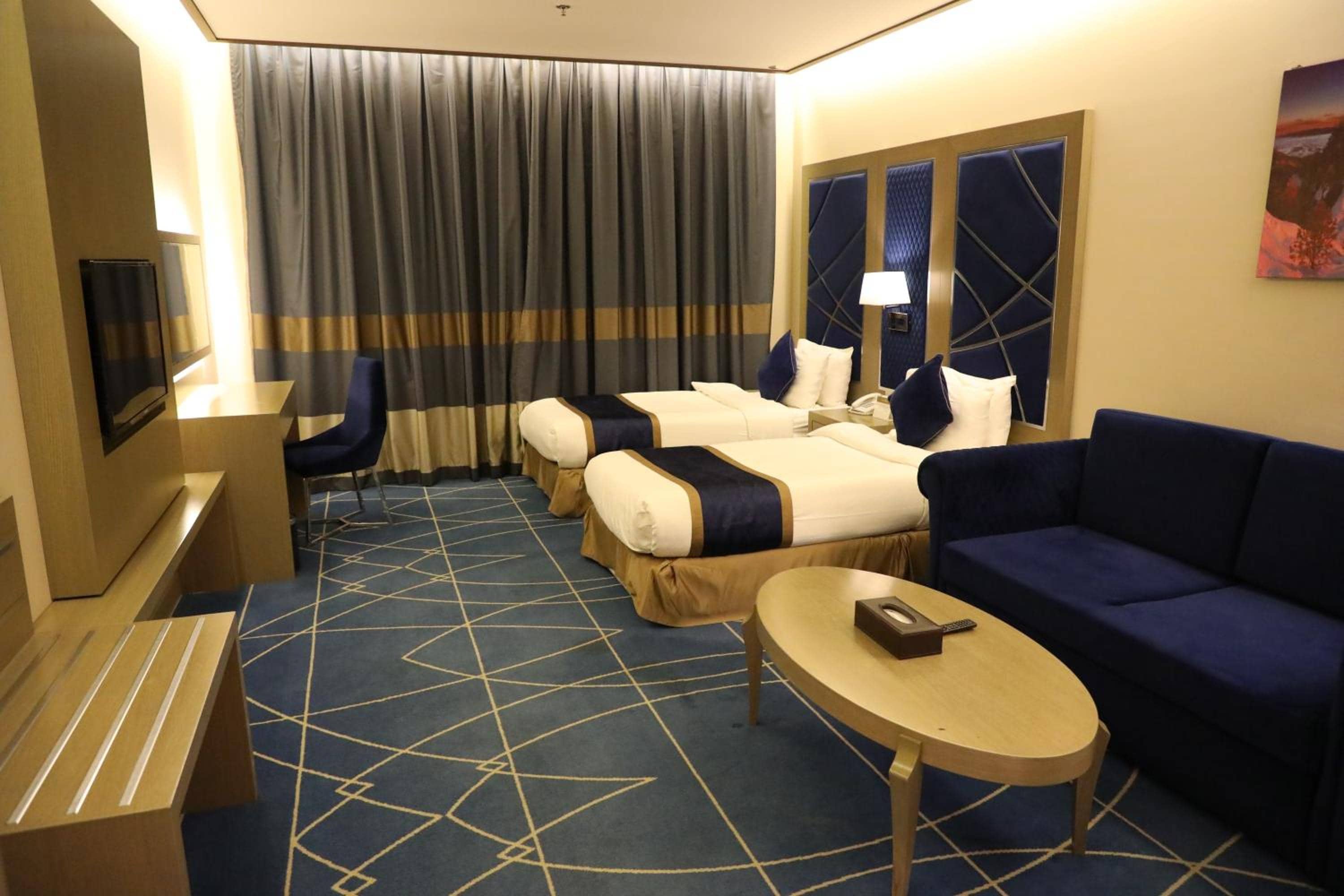 Best Level Hotel — 2